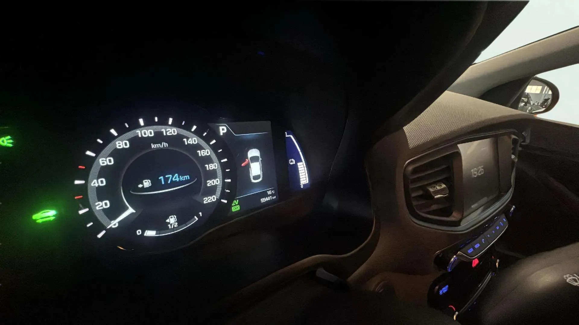 Hyundai Ioniq 1.6 GDI HEV Tecno DCT - foto 9