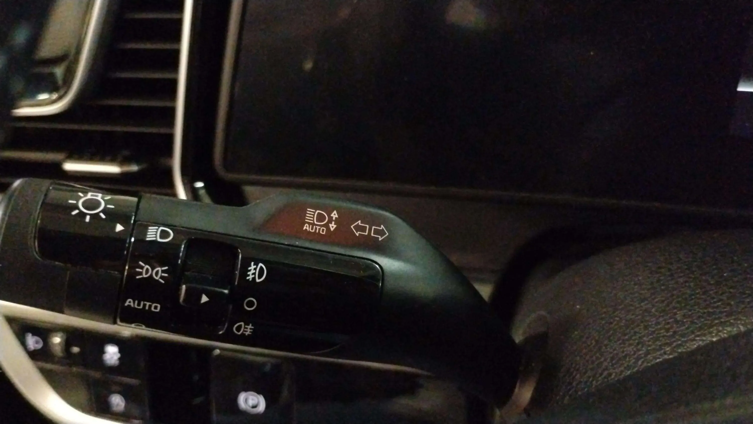 Kia Sportage 1.6 T-GDi Concept 4x2 - foto 17