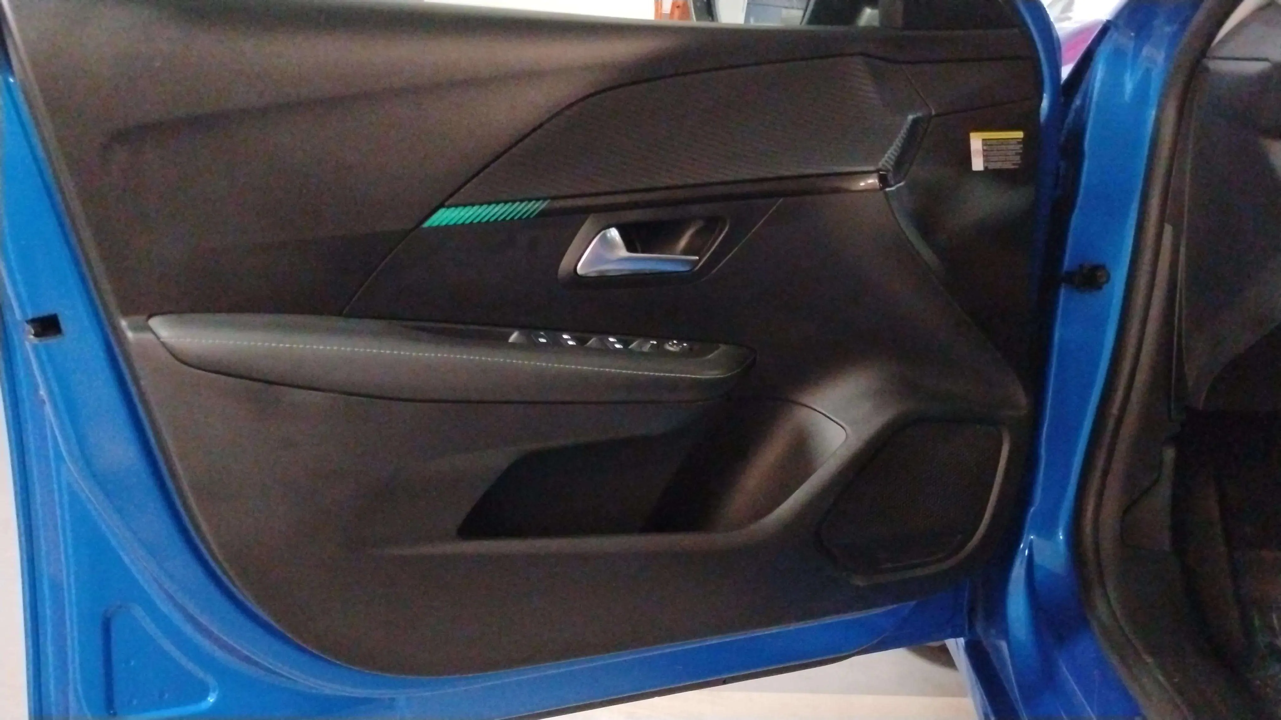 Peugeot 208 PureTech Allure - foto 19