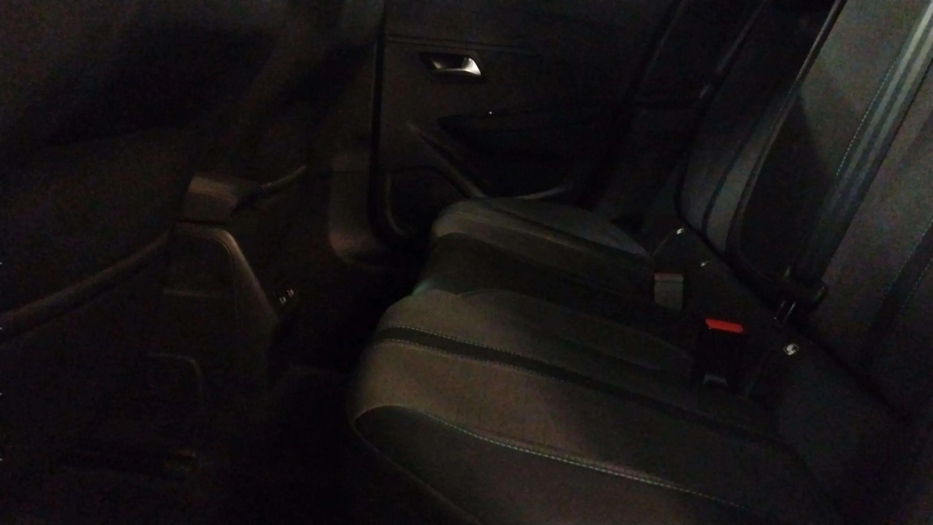 Peugeot 208 PureTech Allure - foto 14
