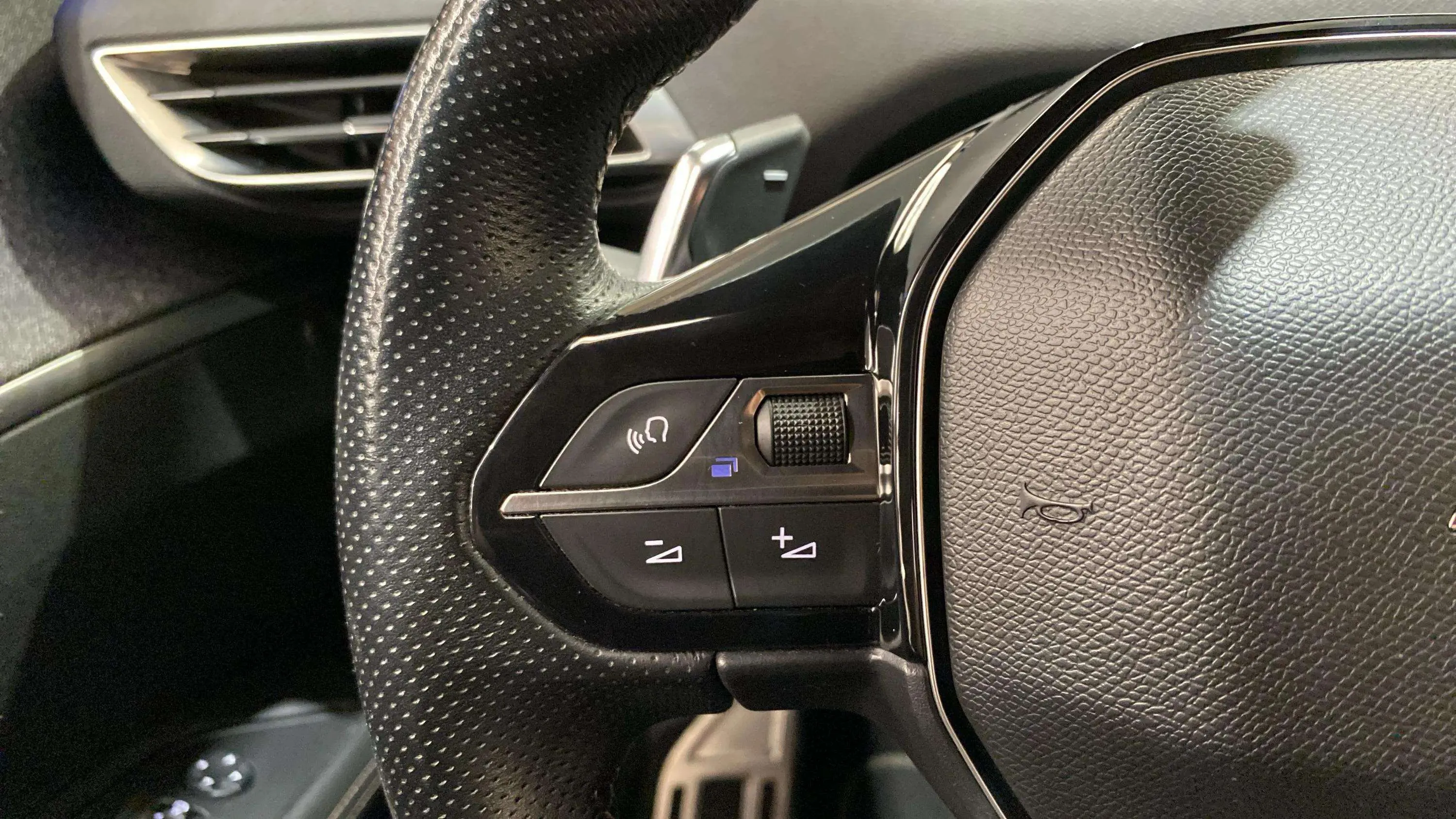 Peugeot 3008 GT Line BlueHDi EAT8 - foto 18