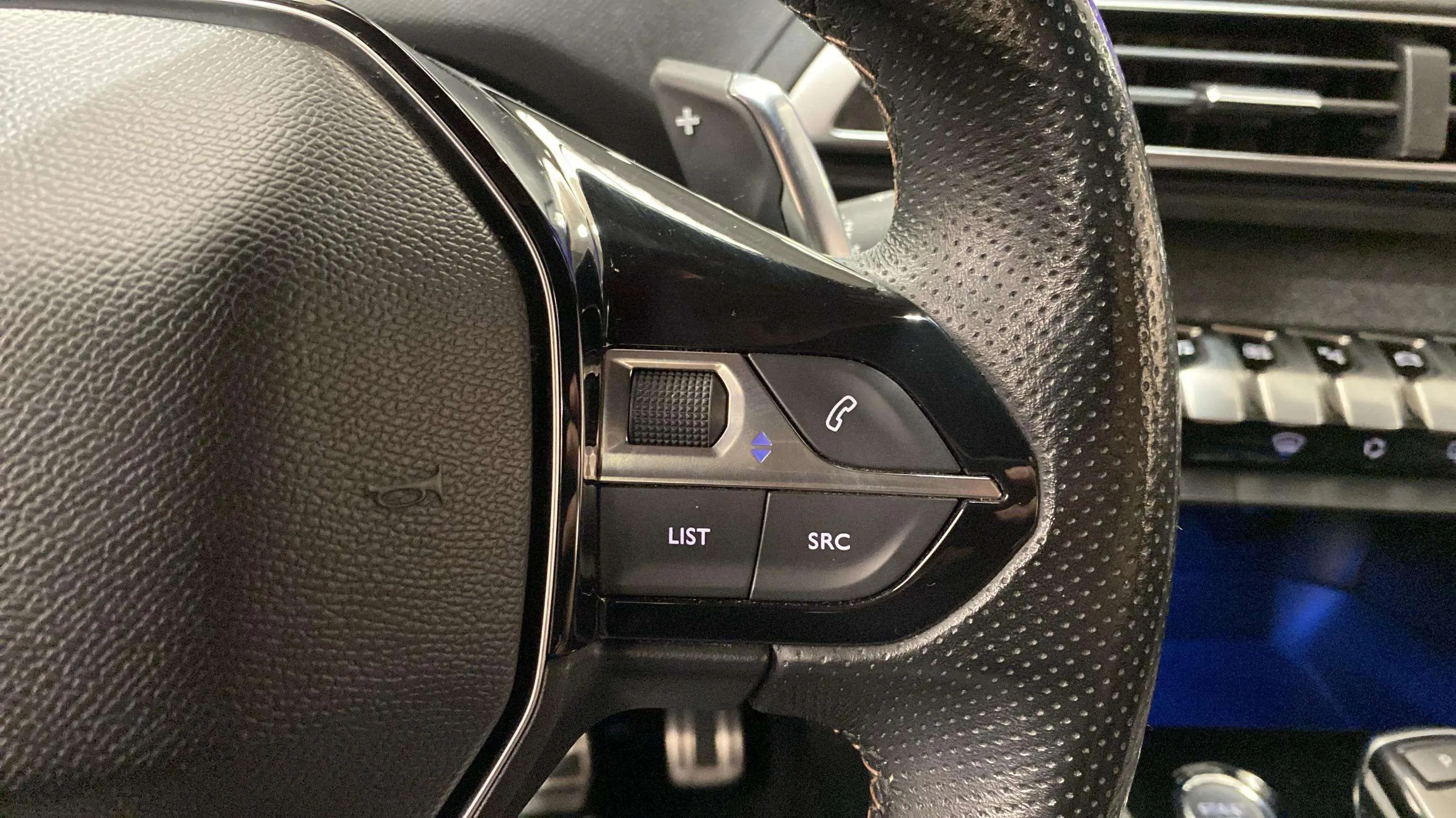 Peugeot 3008 GT Line BlueHDi EAT8 - foto 19