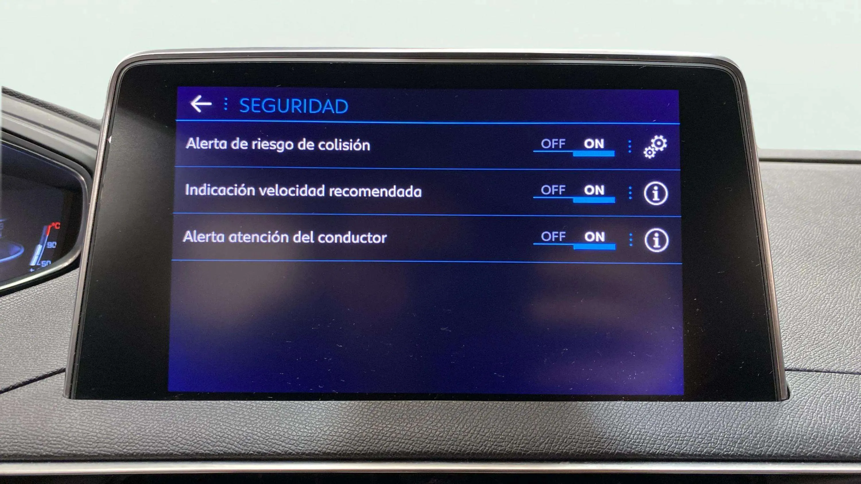Peugeot 3008 GT Line BlueHDi EAT8 - foto 31