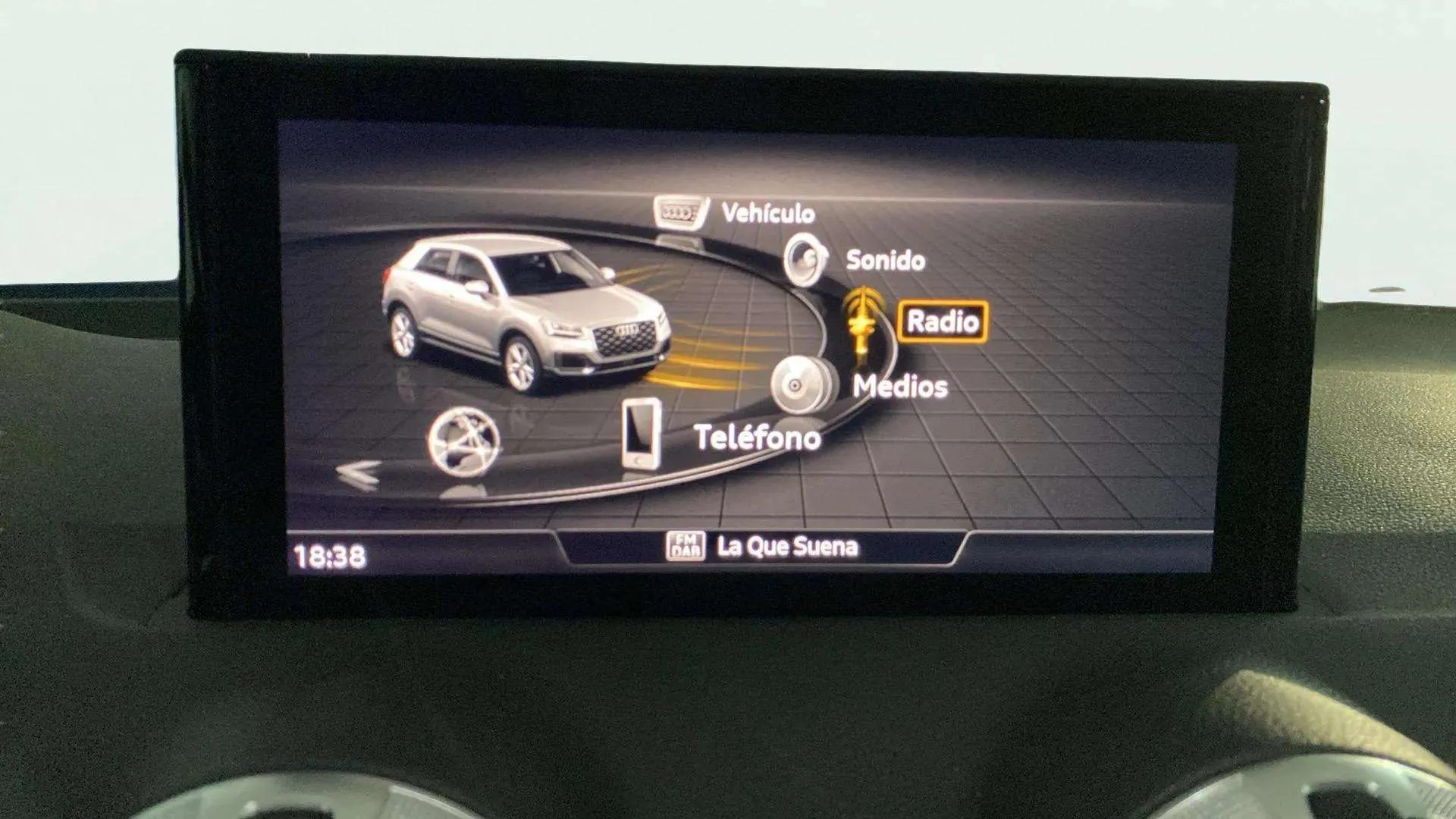 Audi Q2 S line 35 TDI quattro S tronic - foto 14