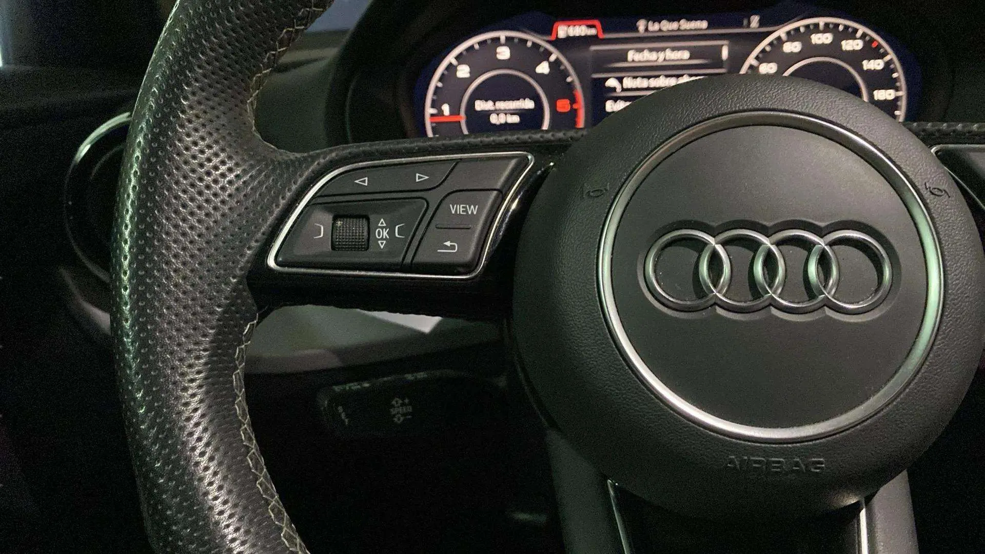 Audi Q2 S line 35 TDI quattro S tronic - foto 11