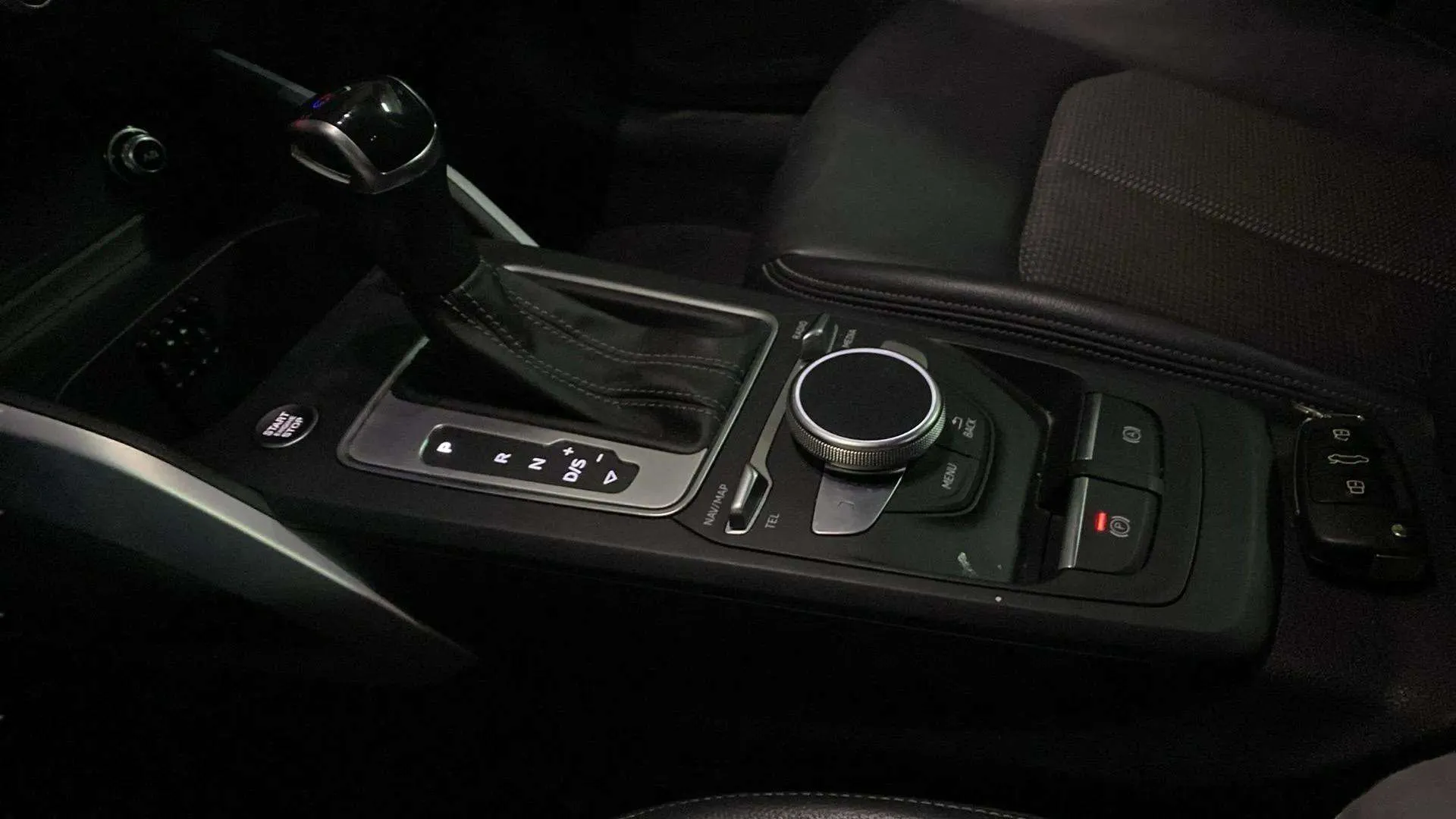 Audi Q2 S line 35 TDI quattro S tronic - foto 17