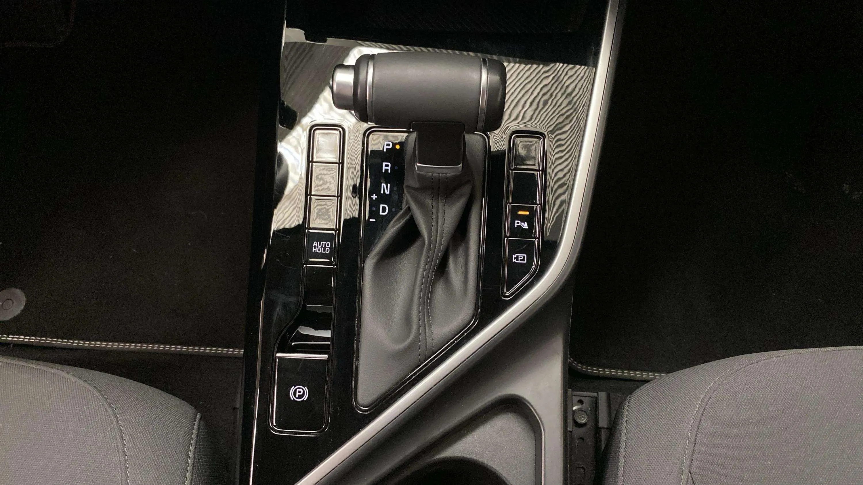Kia Niro 1.6 GDi HEV Concept - foto 29