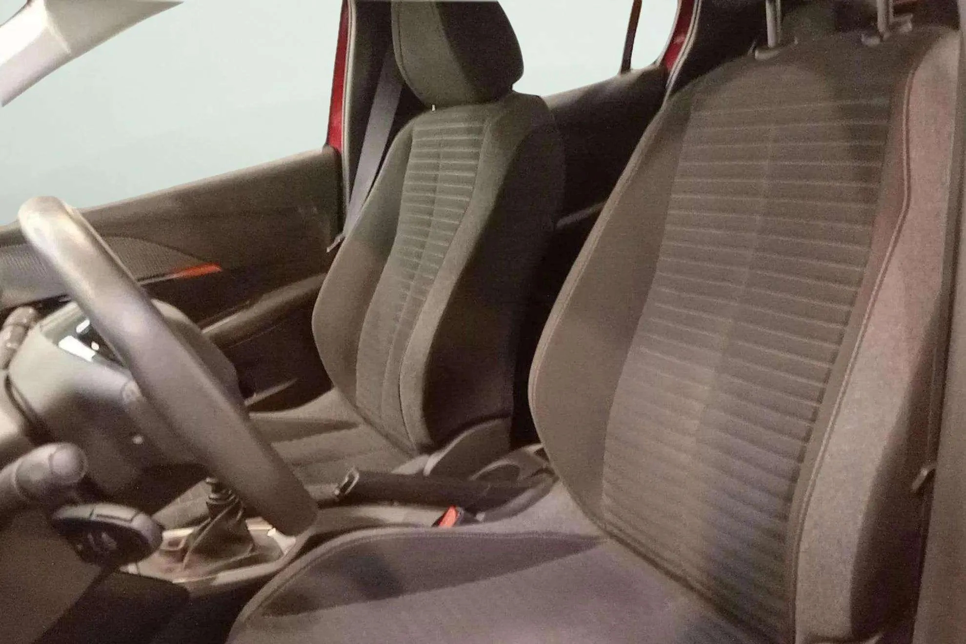 Peugeot 208 PureTech Active Pack - foto 7