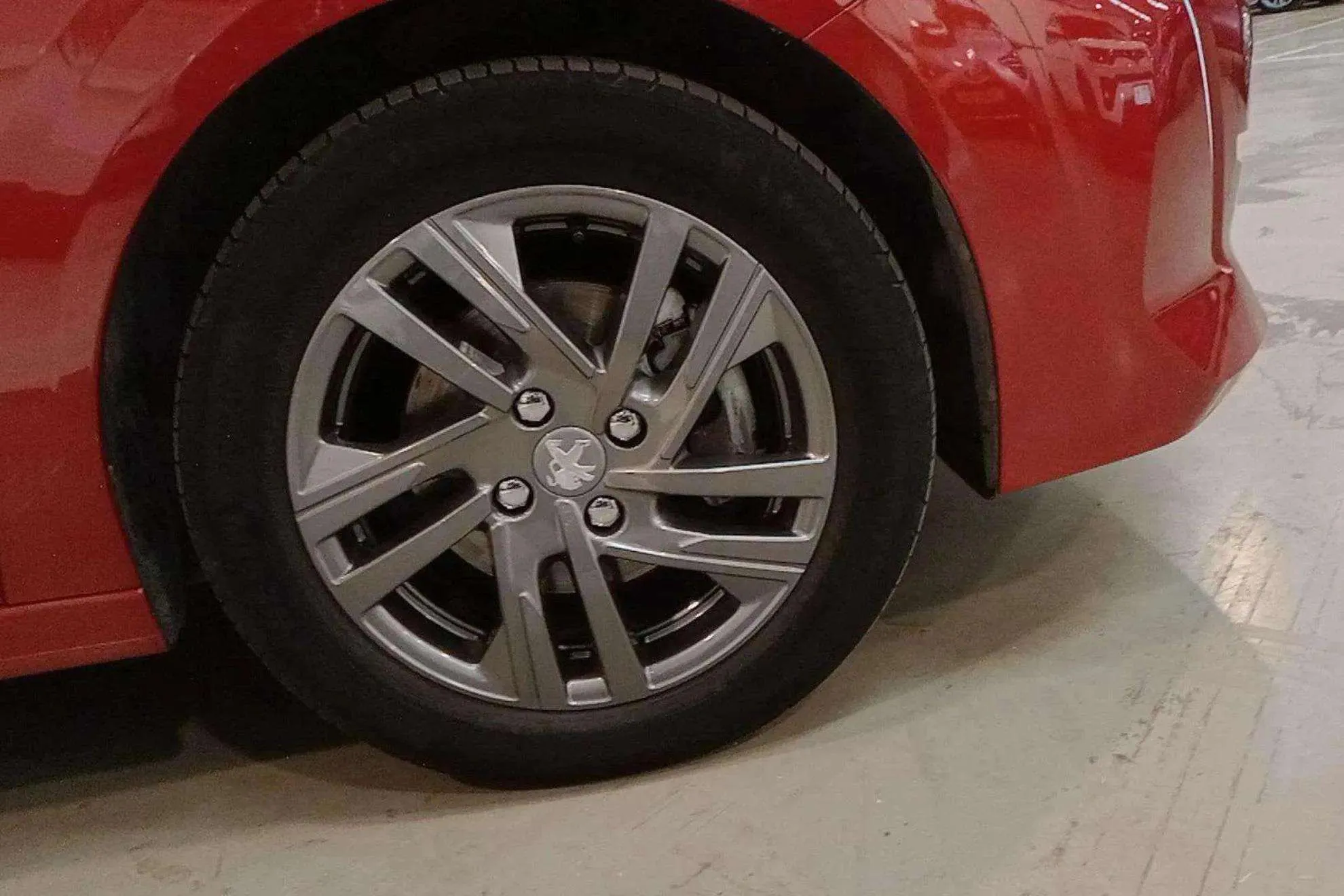 Peugeot 208 PureTech Active Pack - foto 9