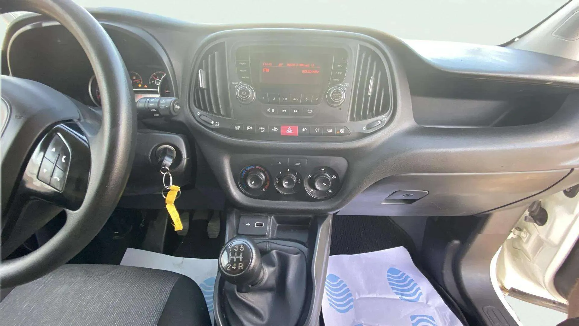 Fiat Doblò Easy 1.6 MultiJet SWB - foto 13