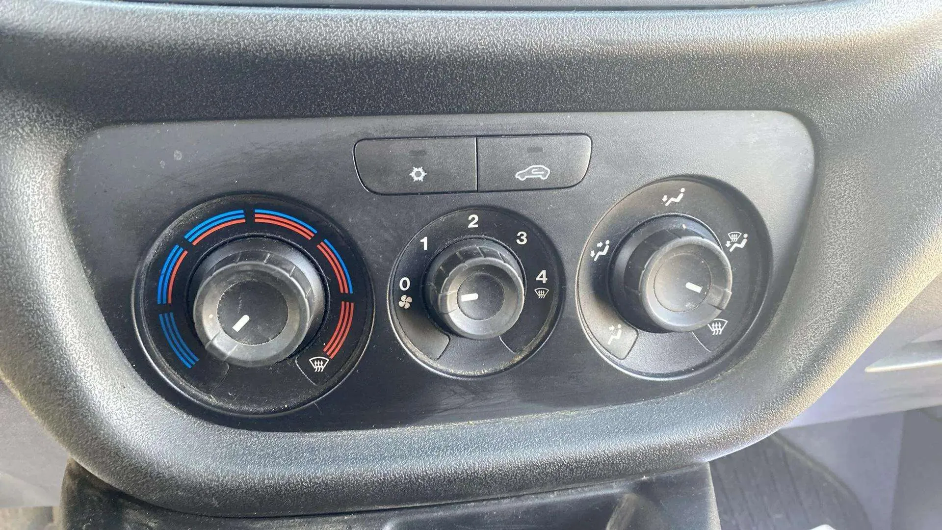 Fiat Doblò Easy 1.6 MultiJet SWB - foto 18