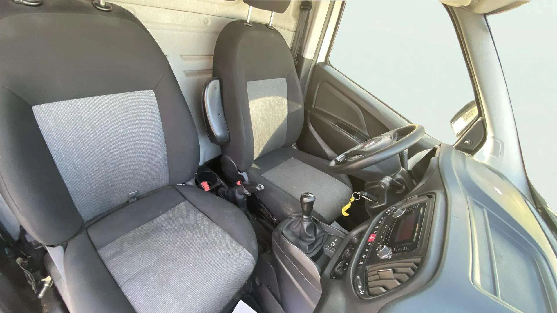 Fiat Doblò Easy 1.6 MultiJet SWB - foto 11