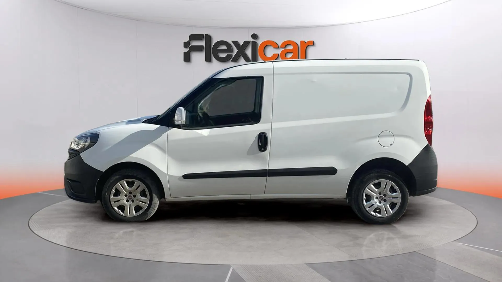Fiat Doblò Easy 1.6 MultiJet SWB - foto 4