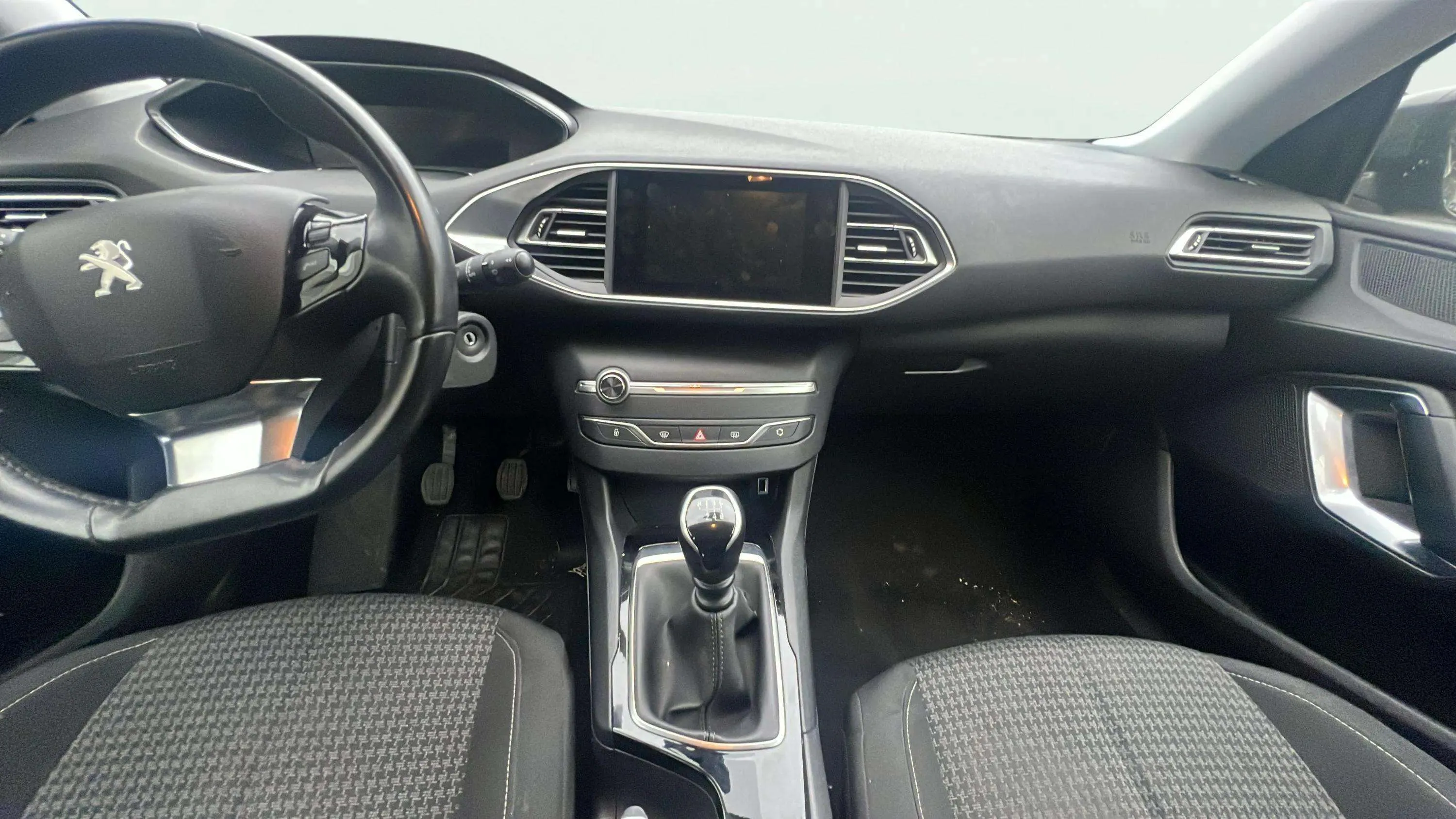 Peugeot 308 SW Active Pack PureTech 110 - foto 11