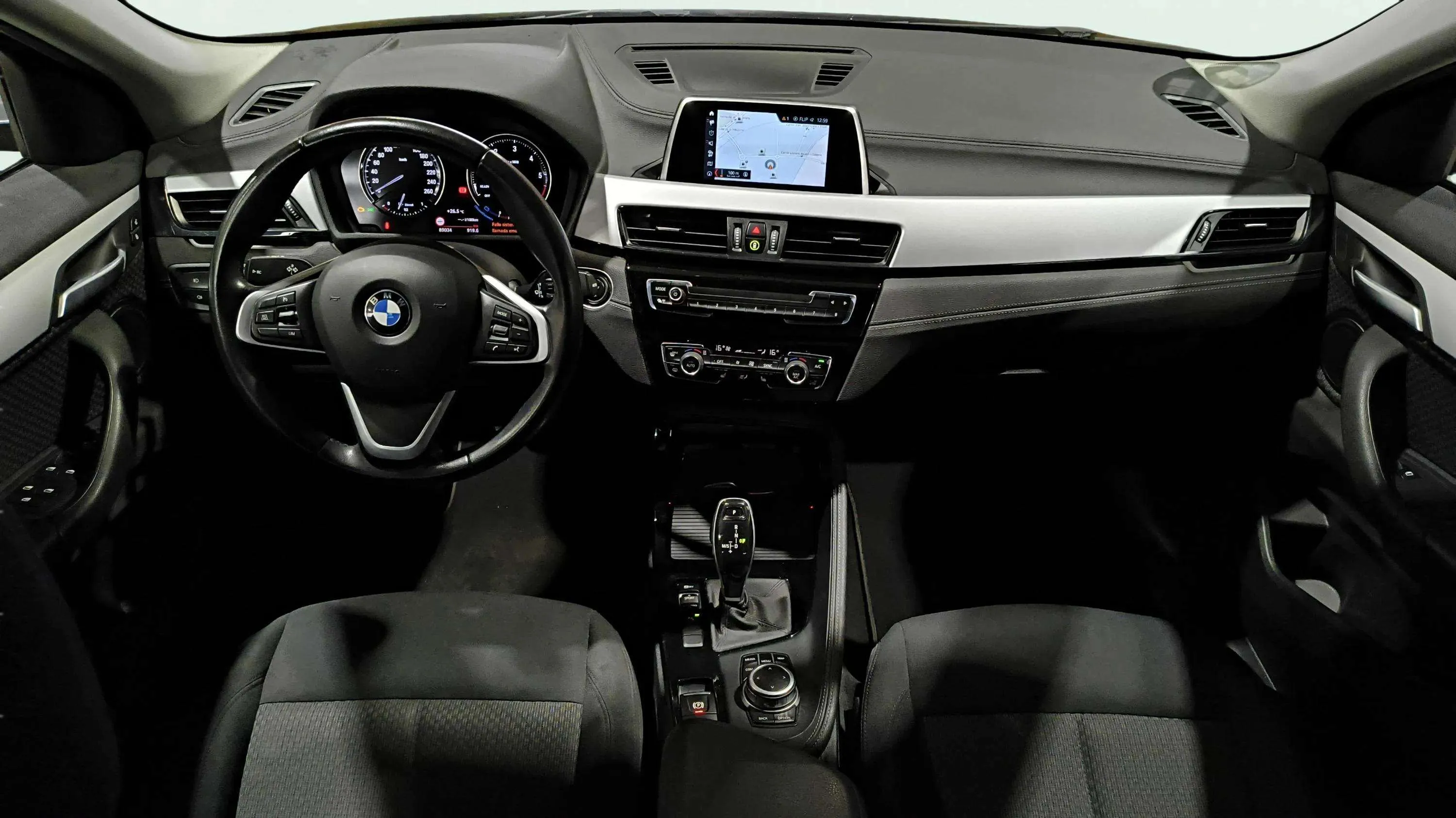 BMW X2 sDrive18d - foto 15
