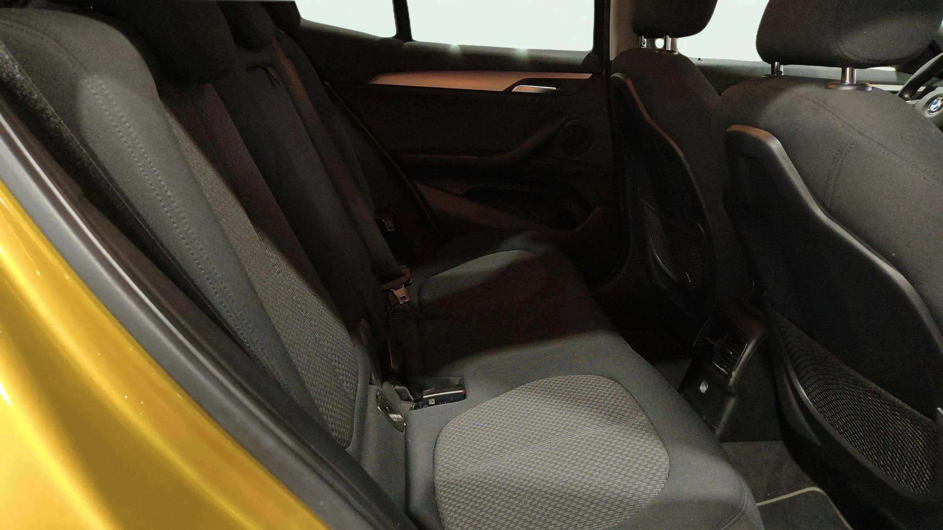 BMW X2 sDrive18d - foto 13