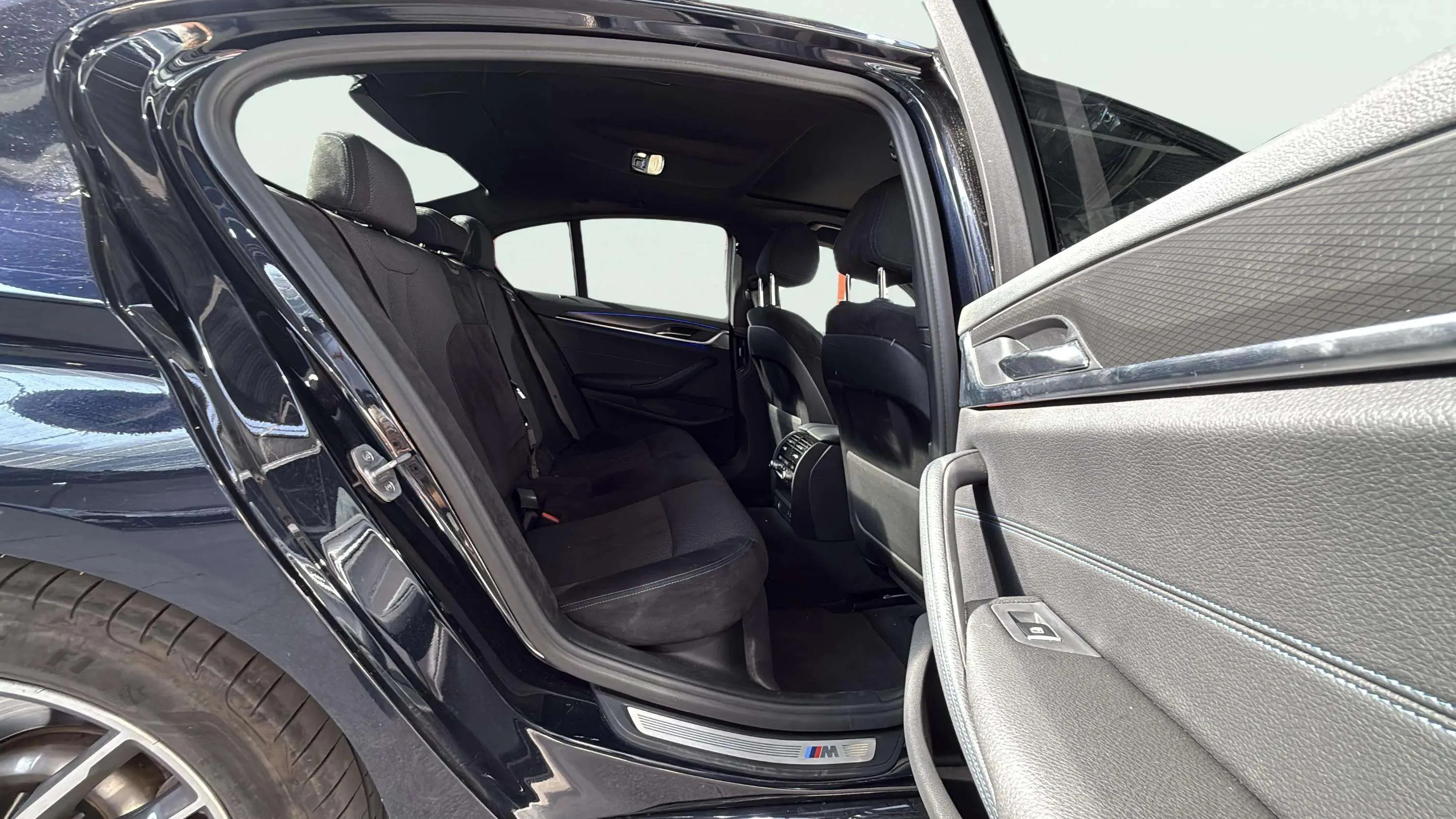 BMW Serie 5 520dA - foto 18