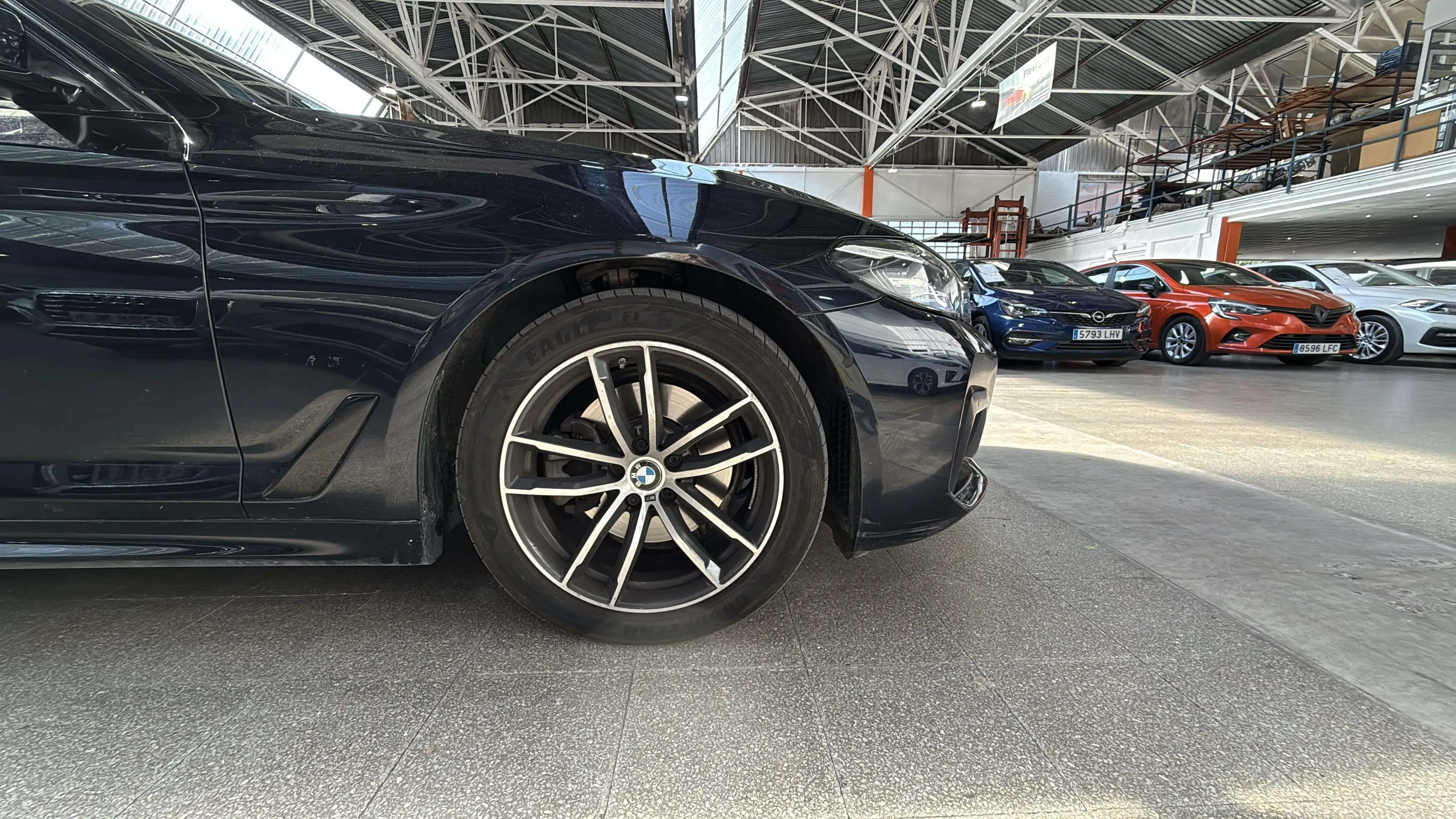 BMW Serie 5 520dA - foto 10