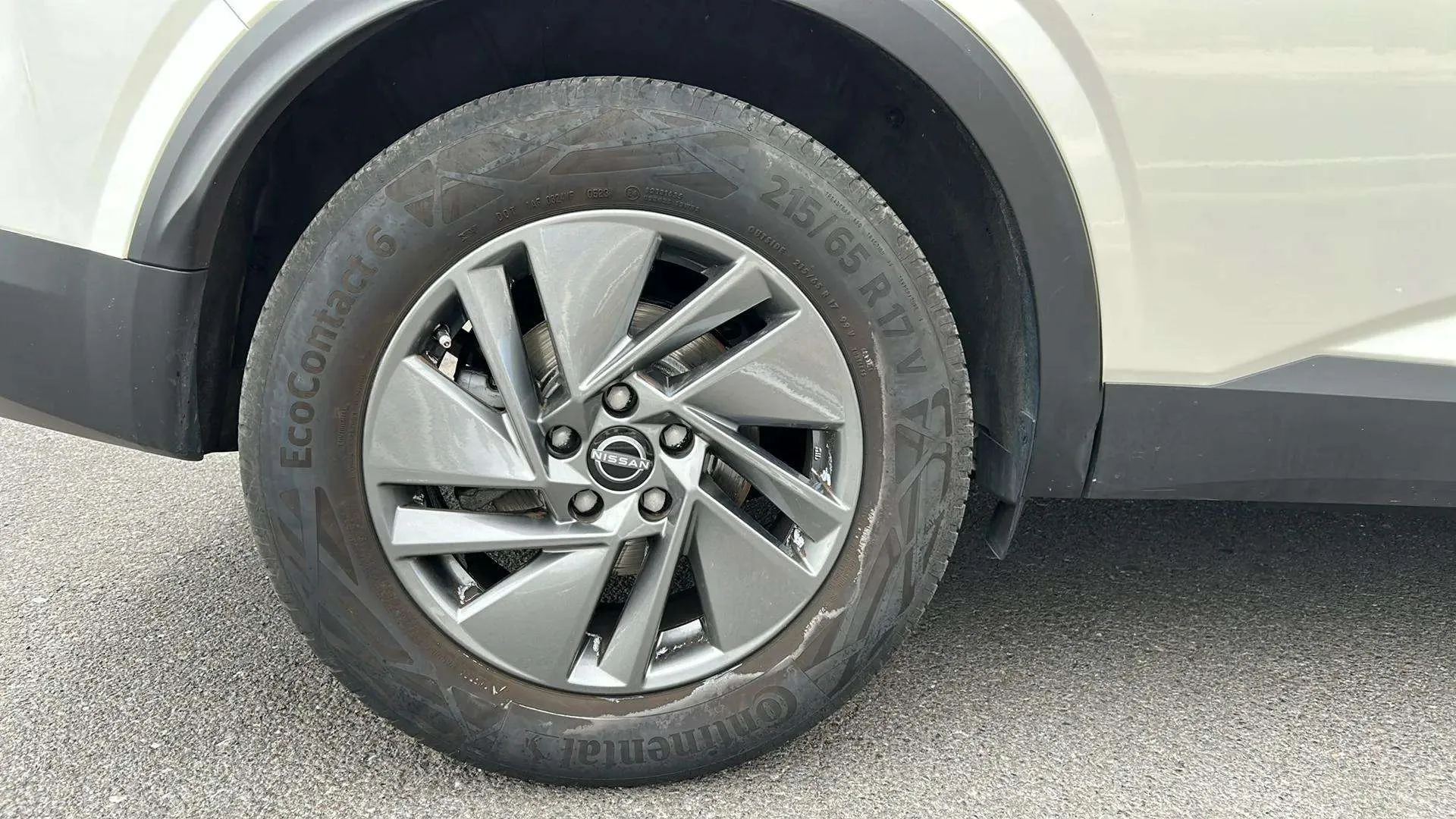 Nissan Qashqai DIG-T mHEV 4x2 Acenta - foto 25
