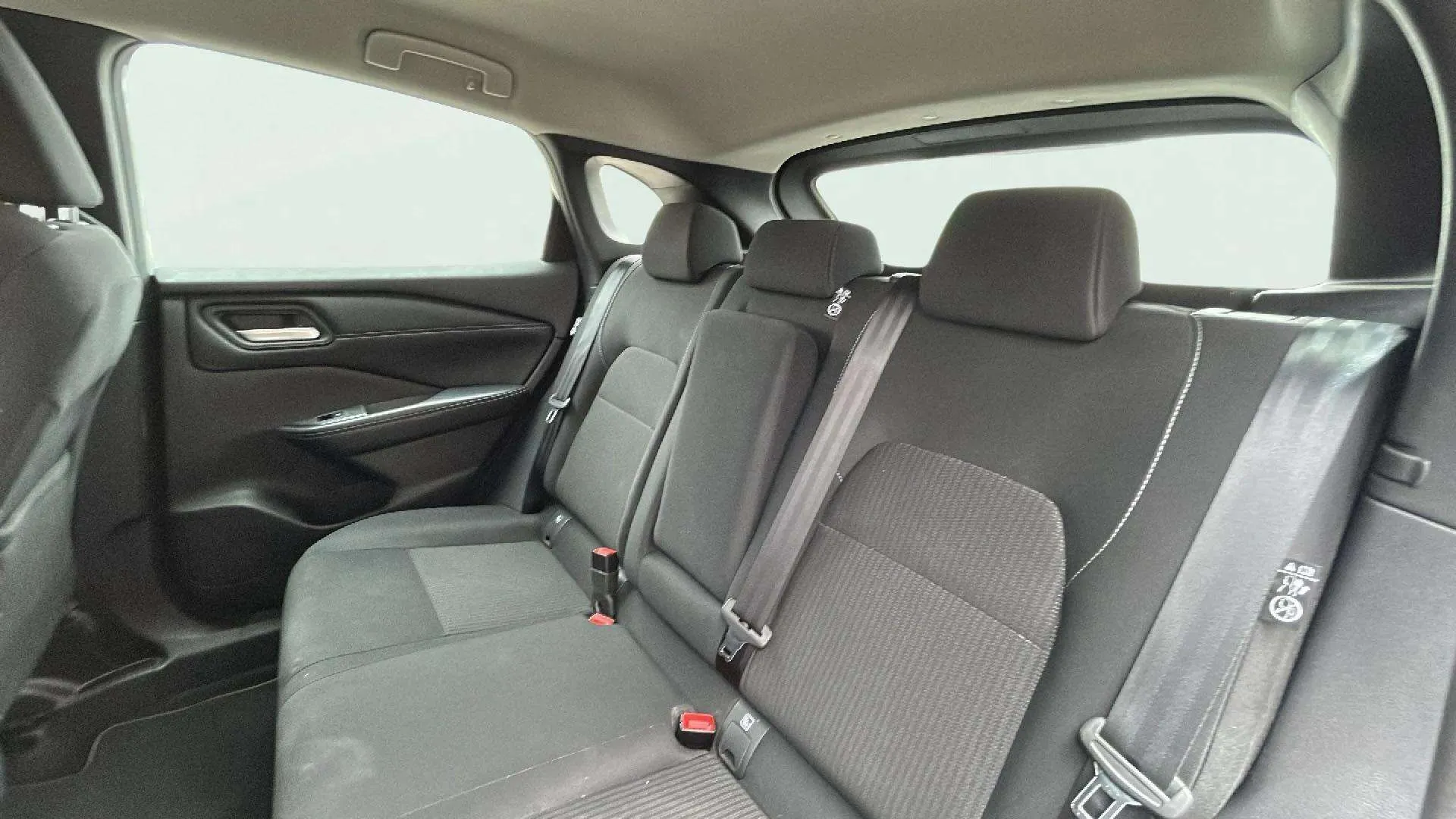 Nissan Qashqai DIG-T mHEV 4x2 Acenta - foto 17