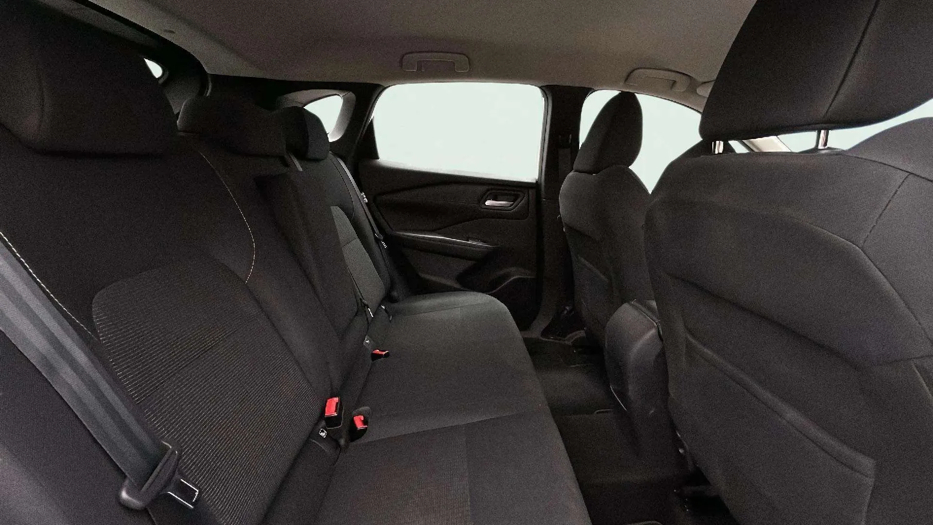 Nissan Qashqai DIG-T mHEV 4x2 Acenta - foto 12