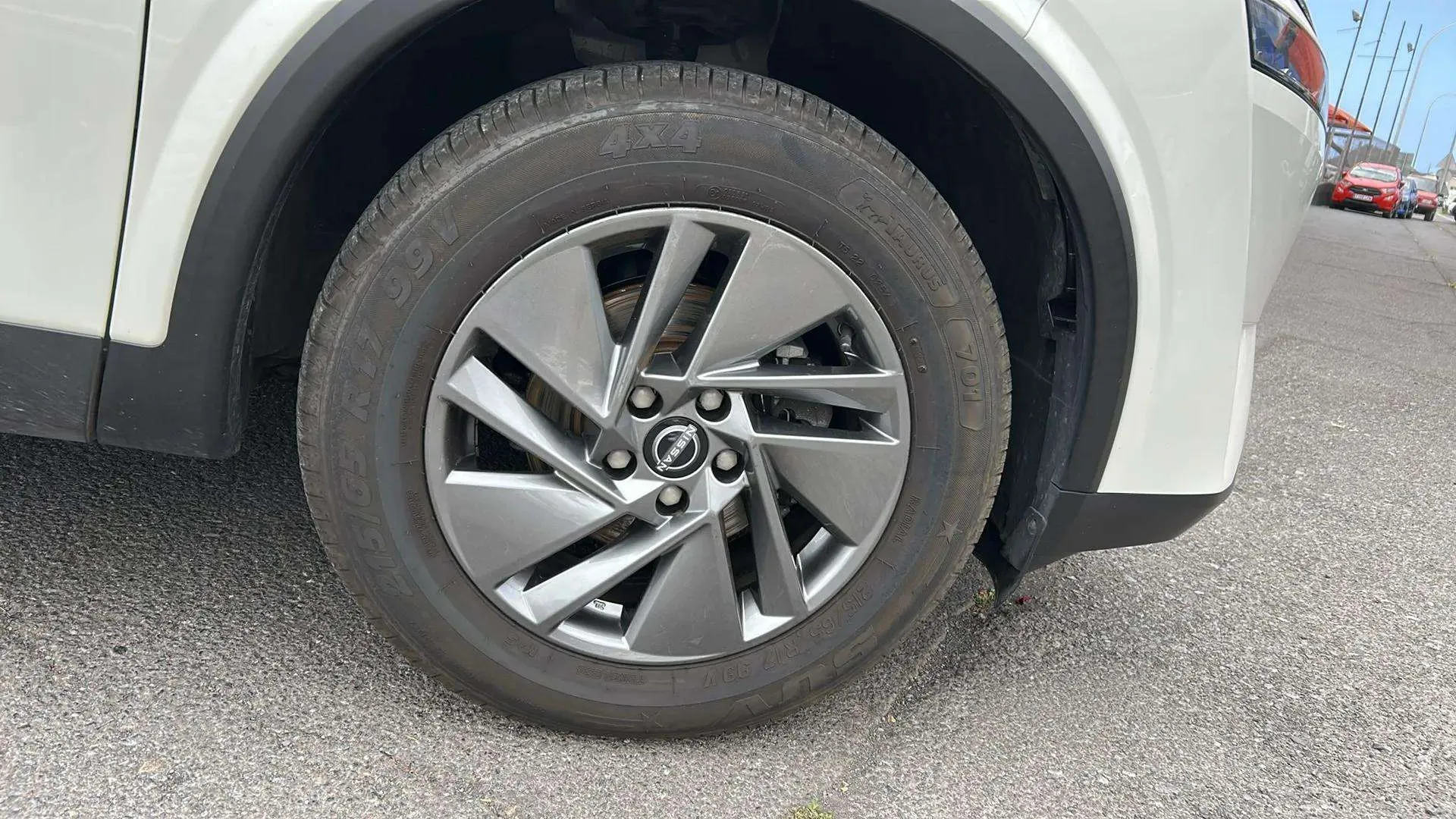 Nissan Qashqai DIG-T mHEV 4x2 Acenta - foto 24