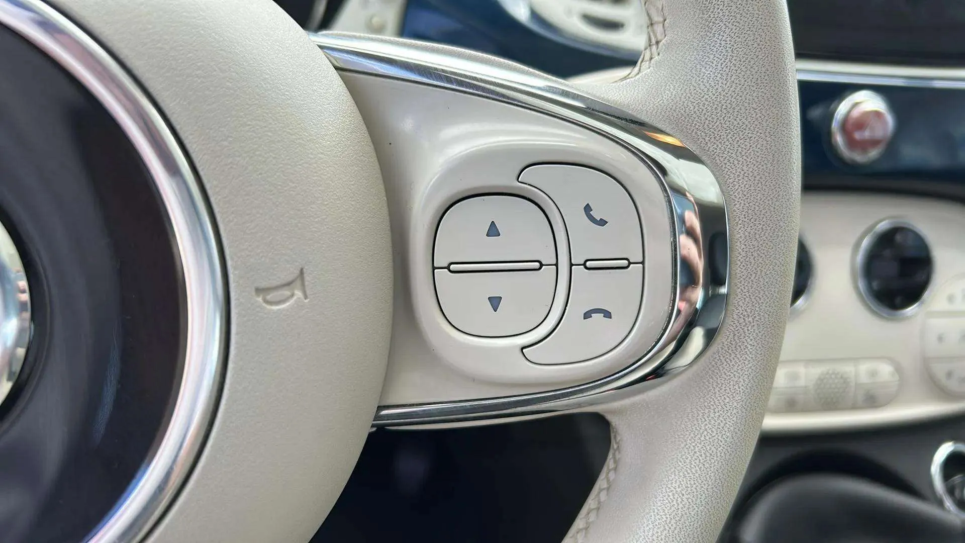 Fiat 500 Dolcevita 1.0 Hybrid - foto 29