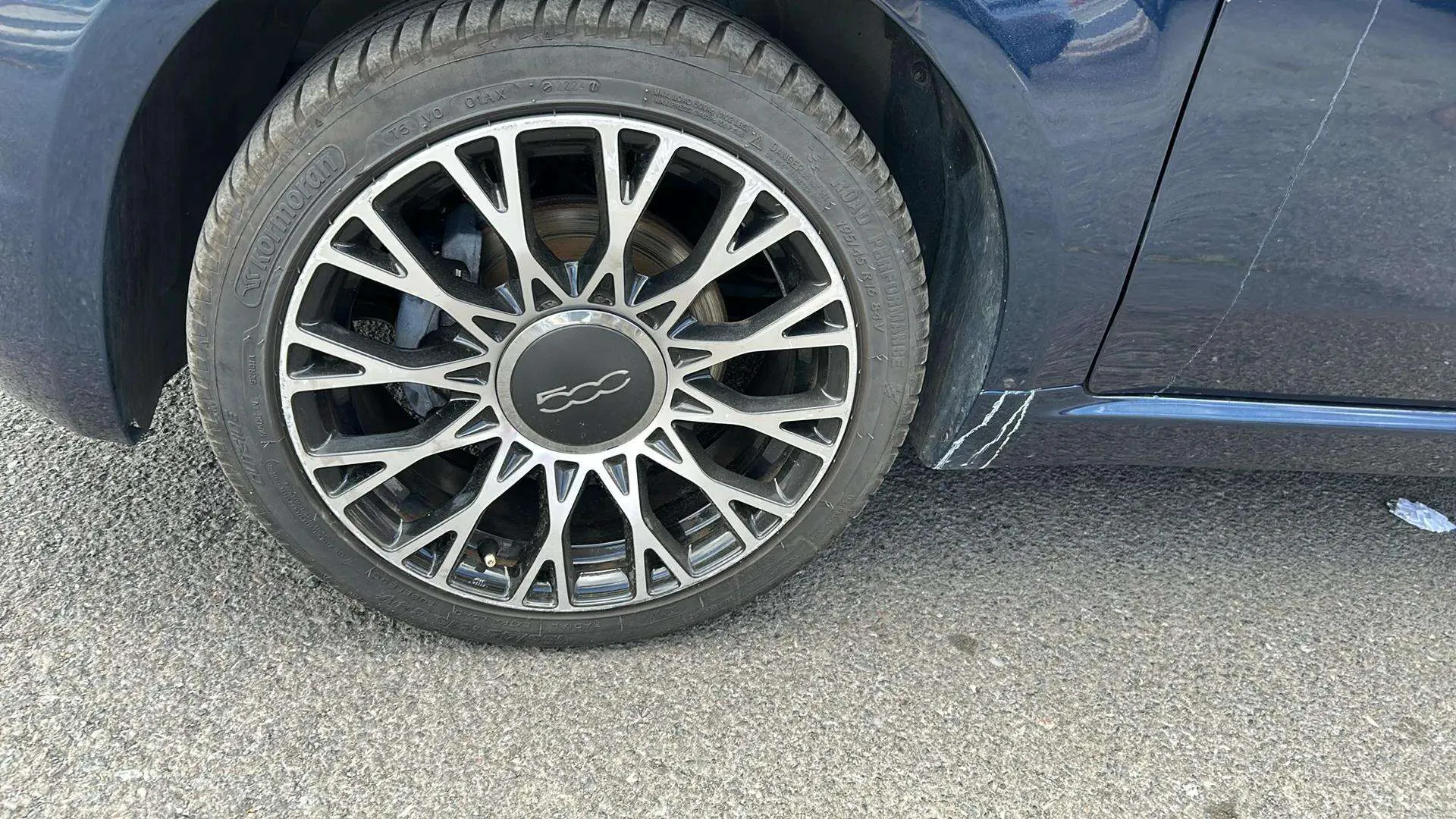Fiat 500 Dolcevita 1.0 Hybrid - foto 18