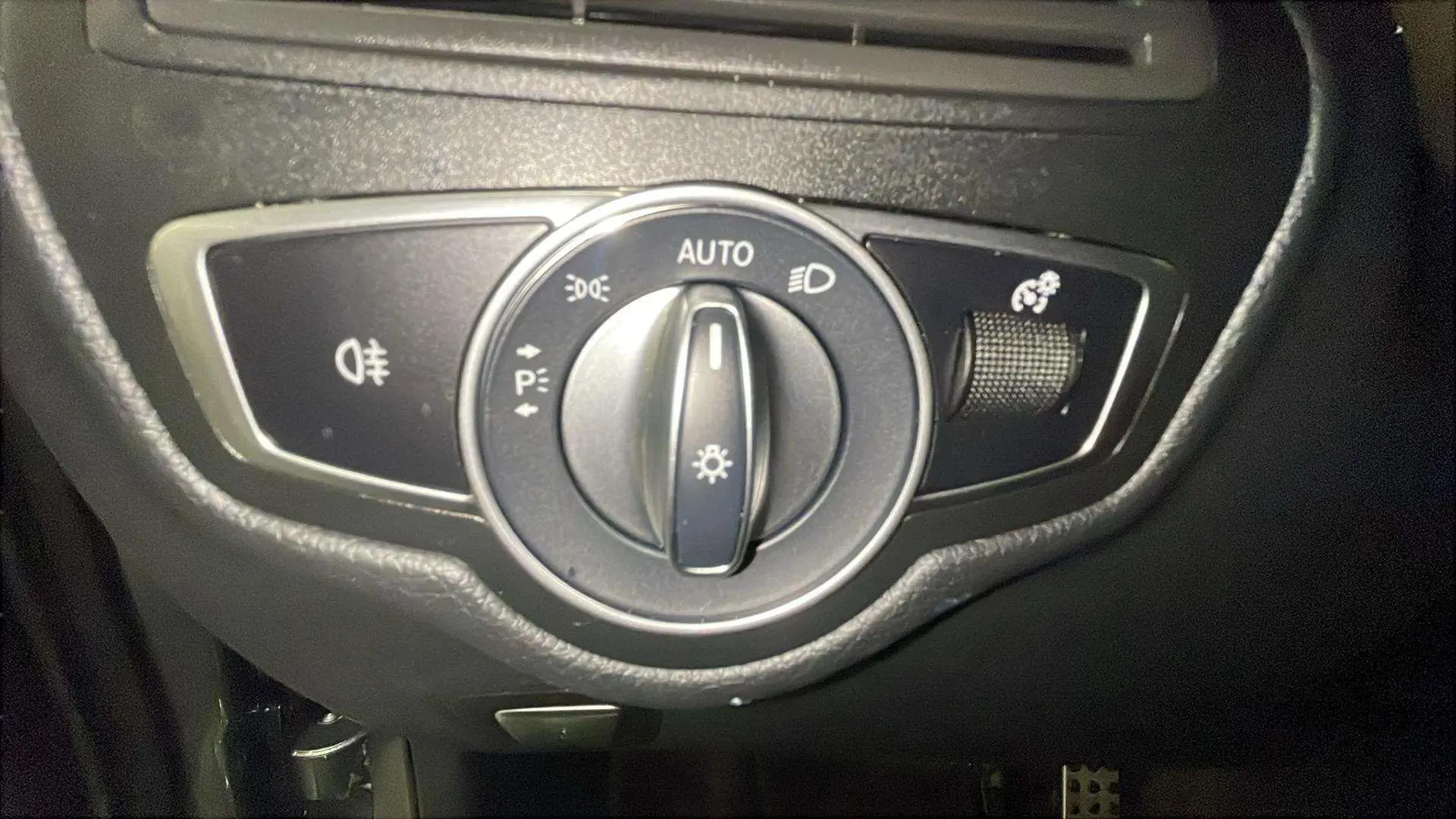 Mercedes-Benz GLC 300 de 4MATIC - foto 16
