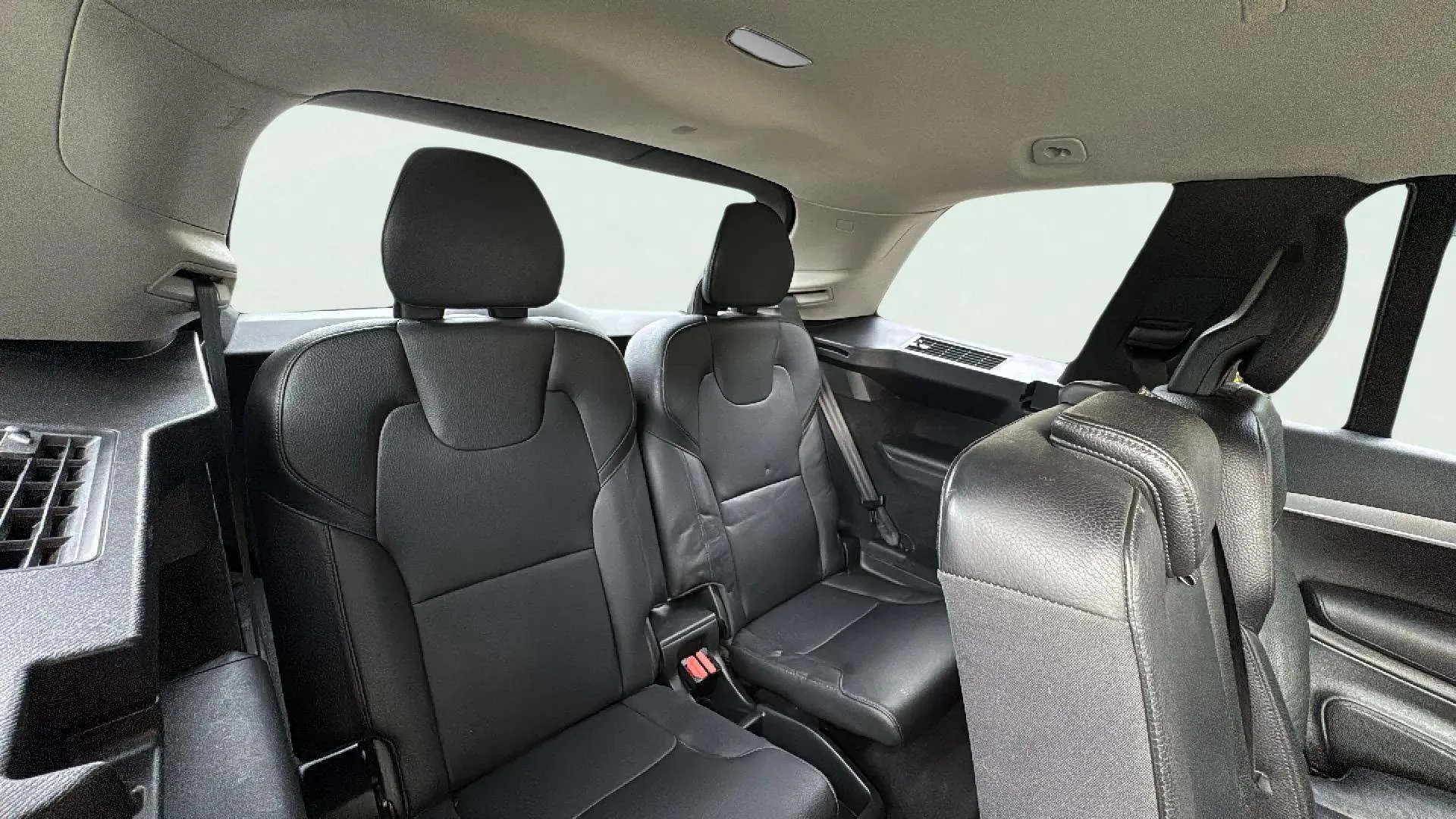 Volvo XC90 D5 AWD Geartronic Inscription - foto 19