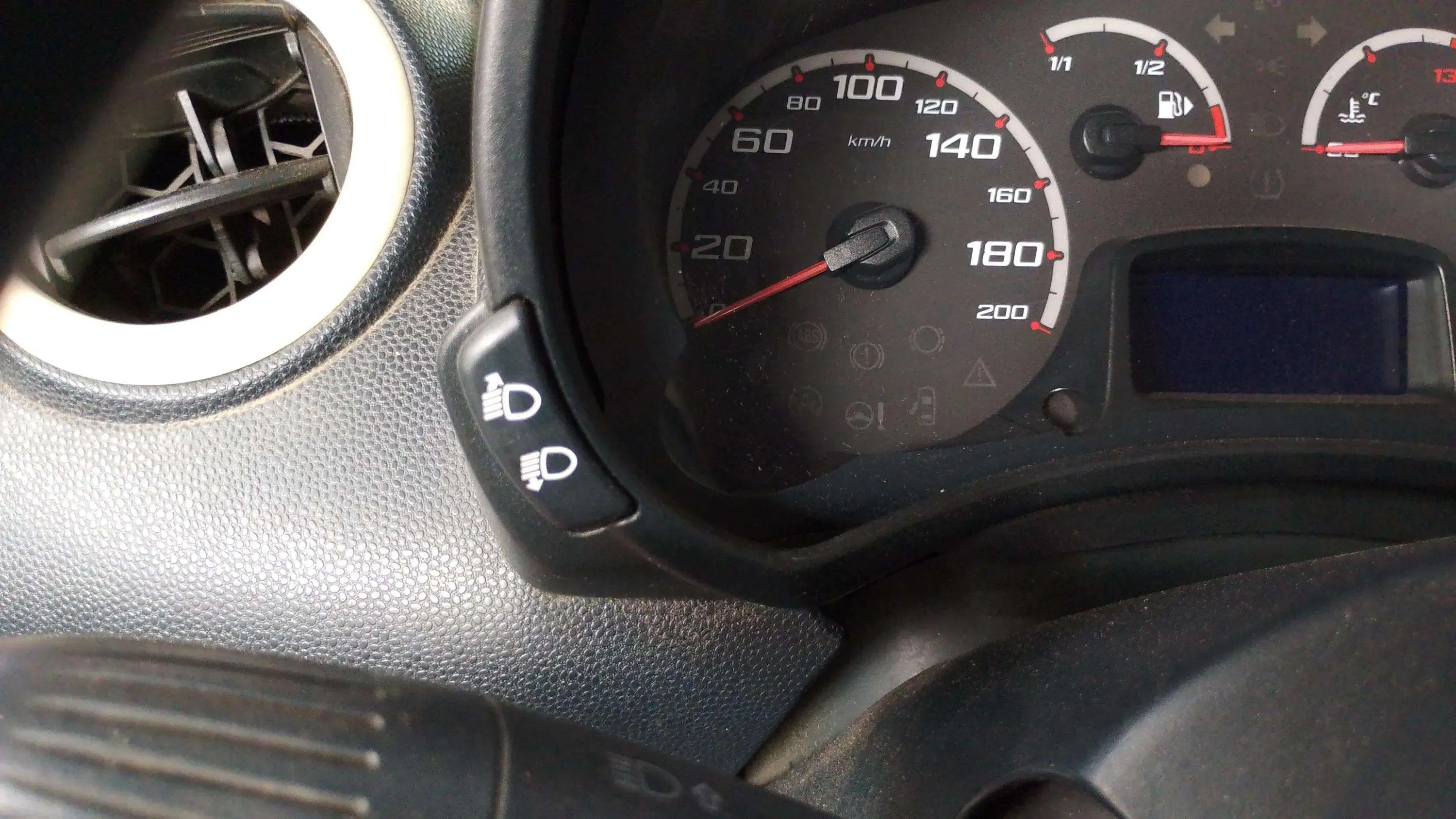 Ford Ka Titanium+ 1.2 Duratec -Start-Stop - foto 18