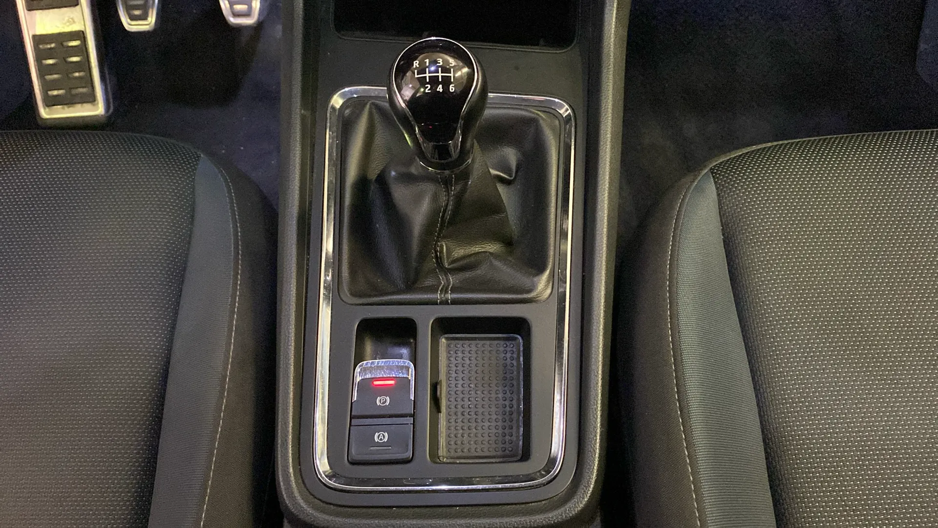 SEAT Ateca 1.6 TDI Style Ecomotive - foto 19