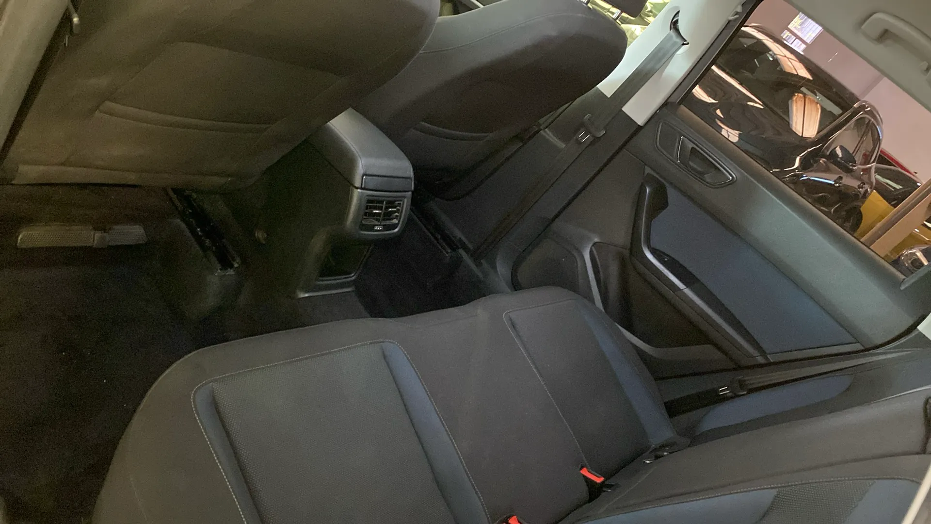 SEAT Ateca 1.6 TDI Style Ecomotive - foto 22