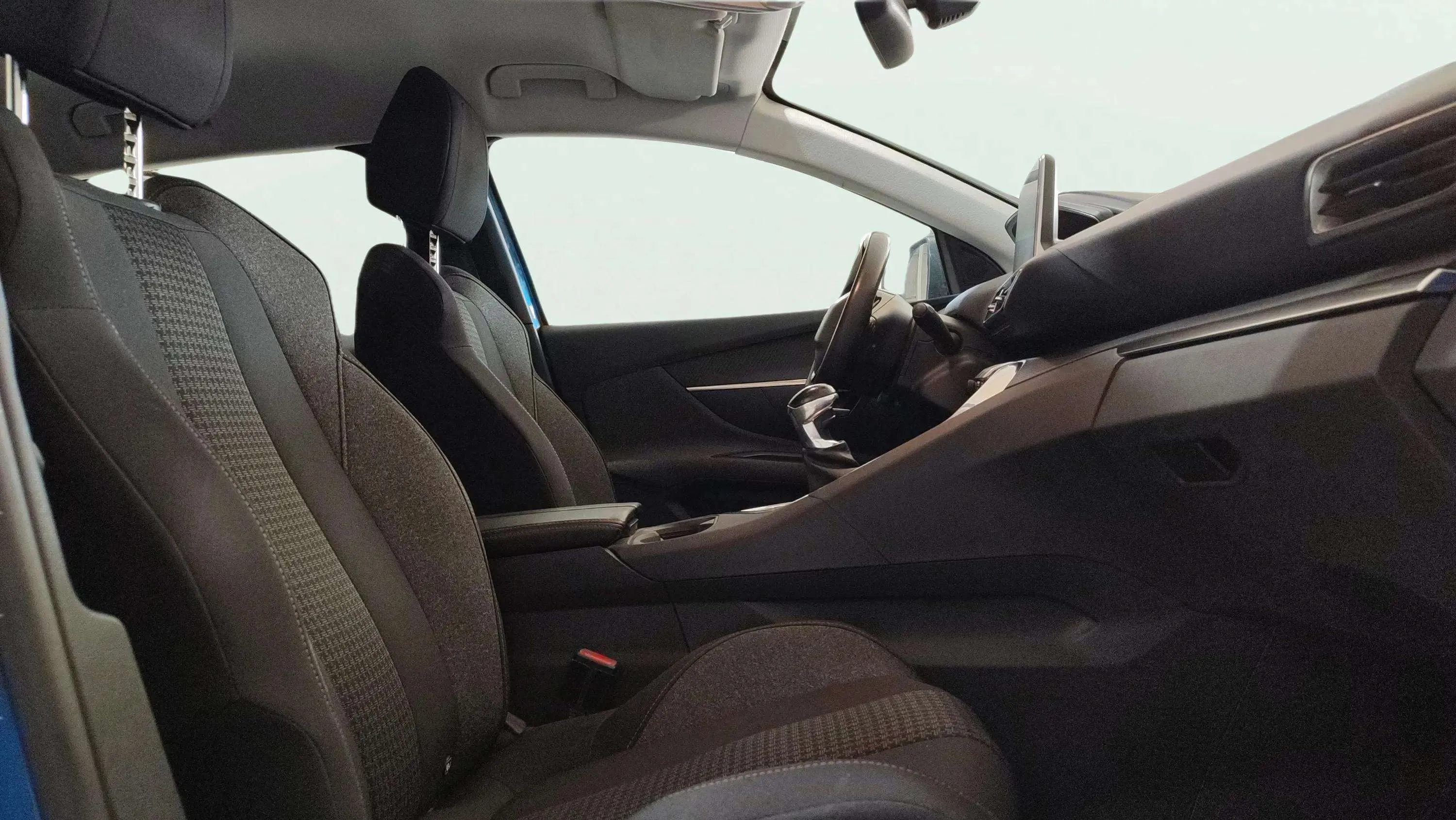 Peugeot 3008 1.2 PureTech Allure - foto 22