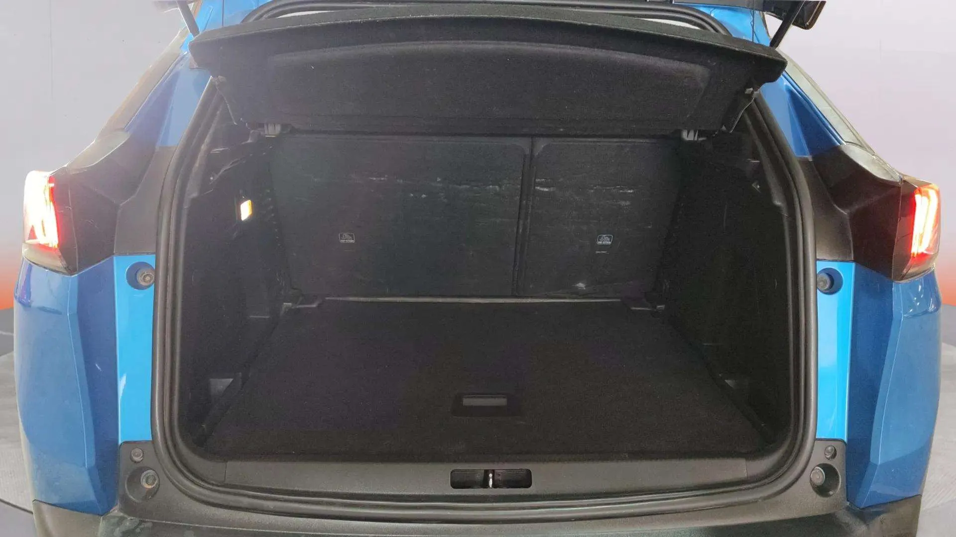 Peugeot 3008 1.2 PureTech Allure - foto 23