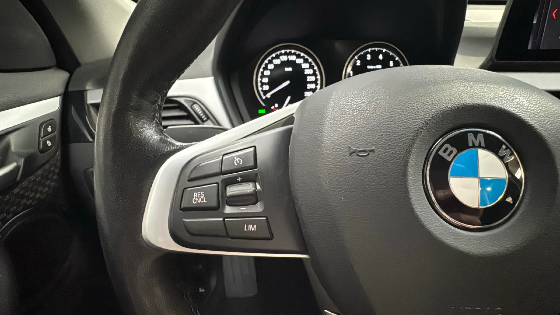 BMW X1 xDrive25e - foto 15