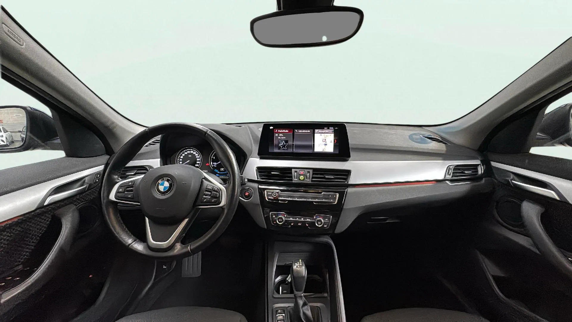 BMW X1 xDrive25e - foto 13