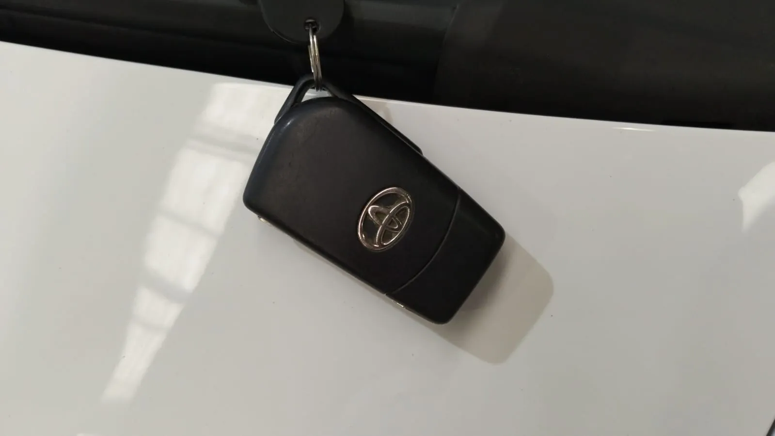 Toyota Yaris 1.5 100H Active Ecovan - foto 22