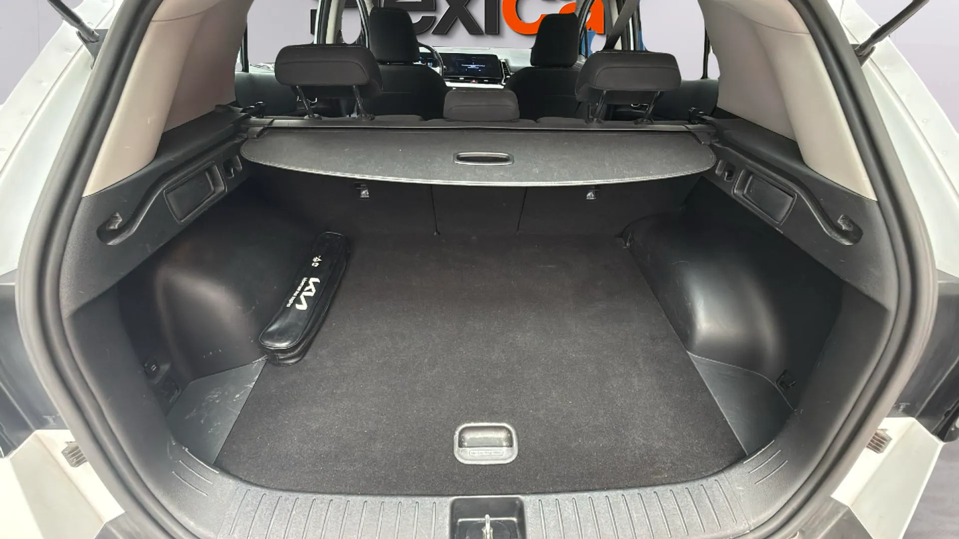 Kia Sportage 1.6 CRDi MHEV Business 4x2 - foto 10