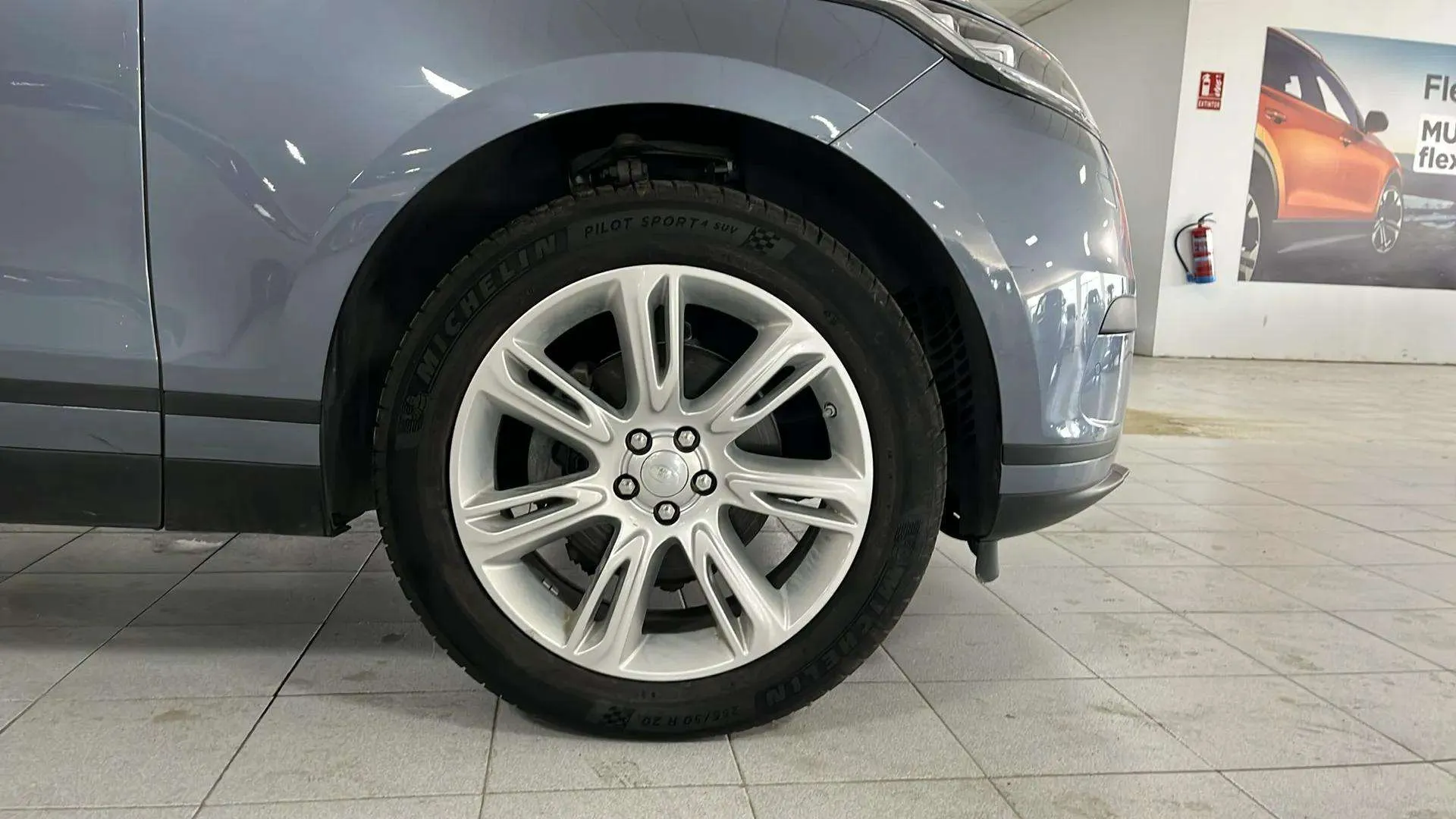 Land Rover Range Rover Velar 2.0 D180 4WD - foto 20