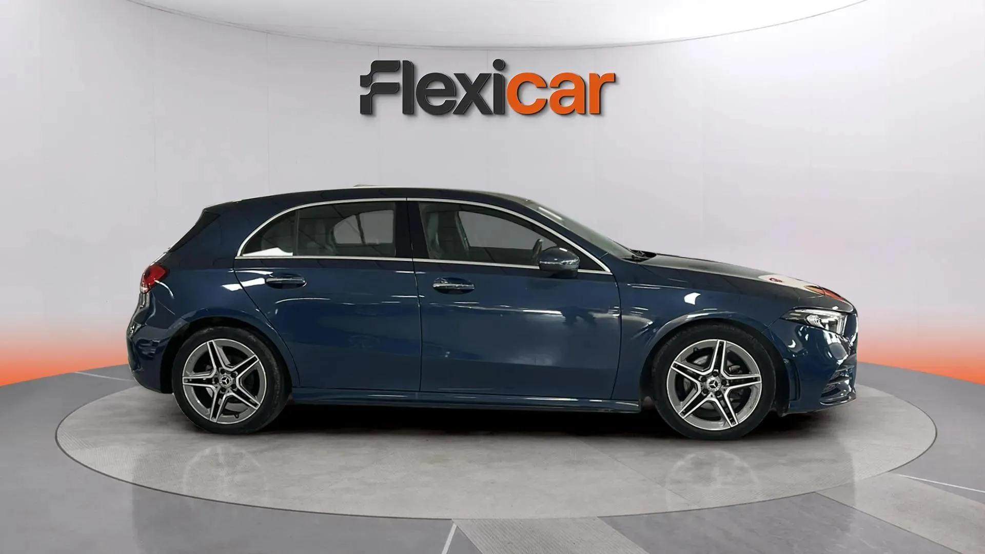 Mercedes-Benz Clase A A 200 d - foto 4