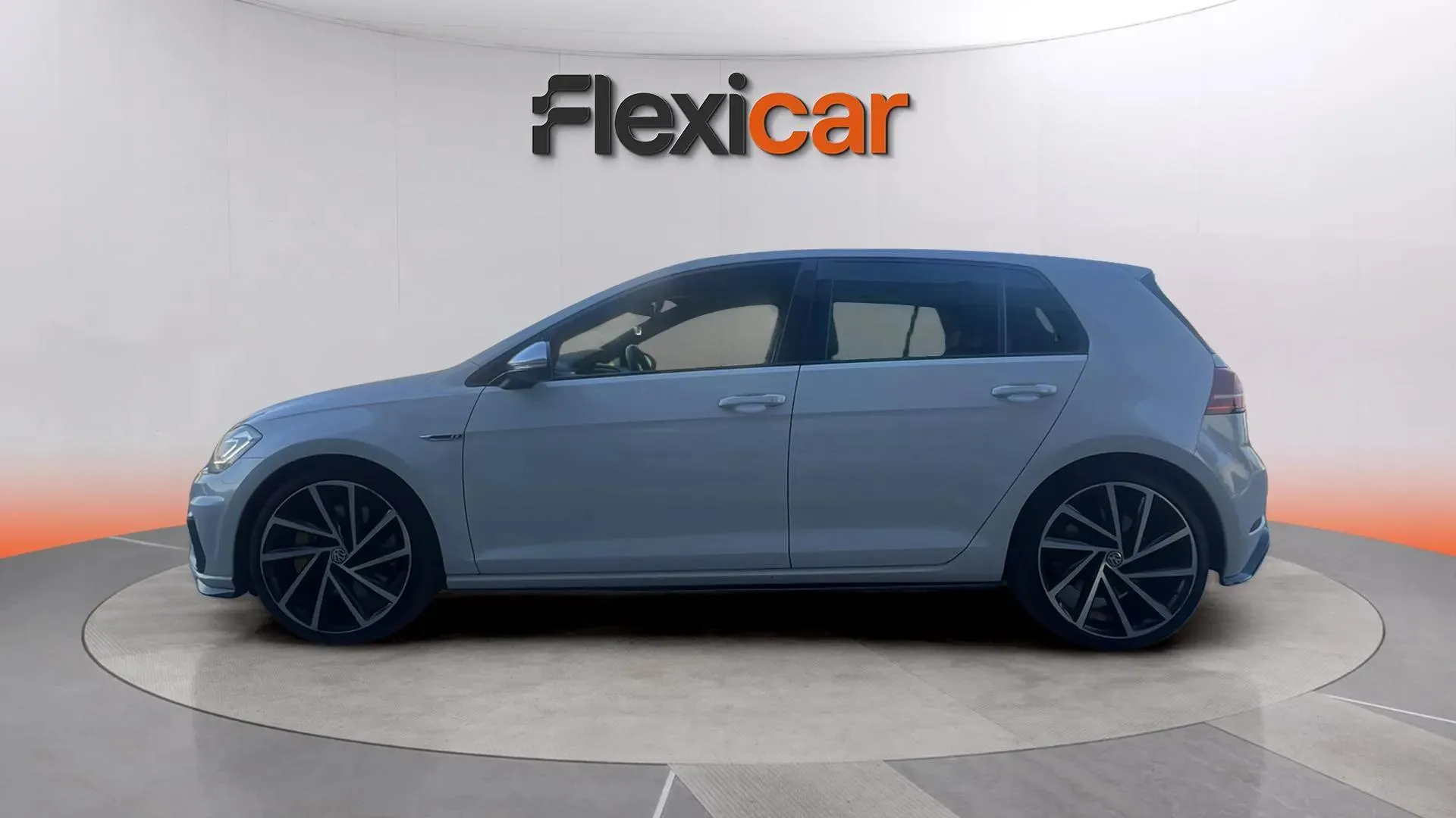 Volkswagen Golf R 2.0 TSI 4Motion DSG - foto 4