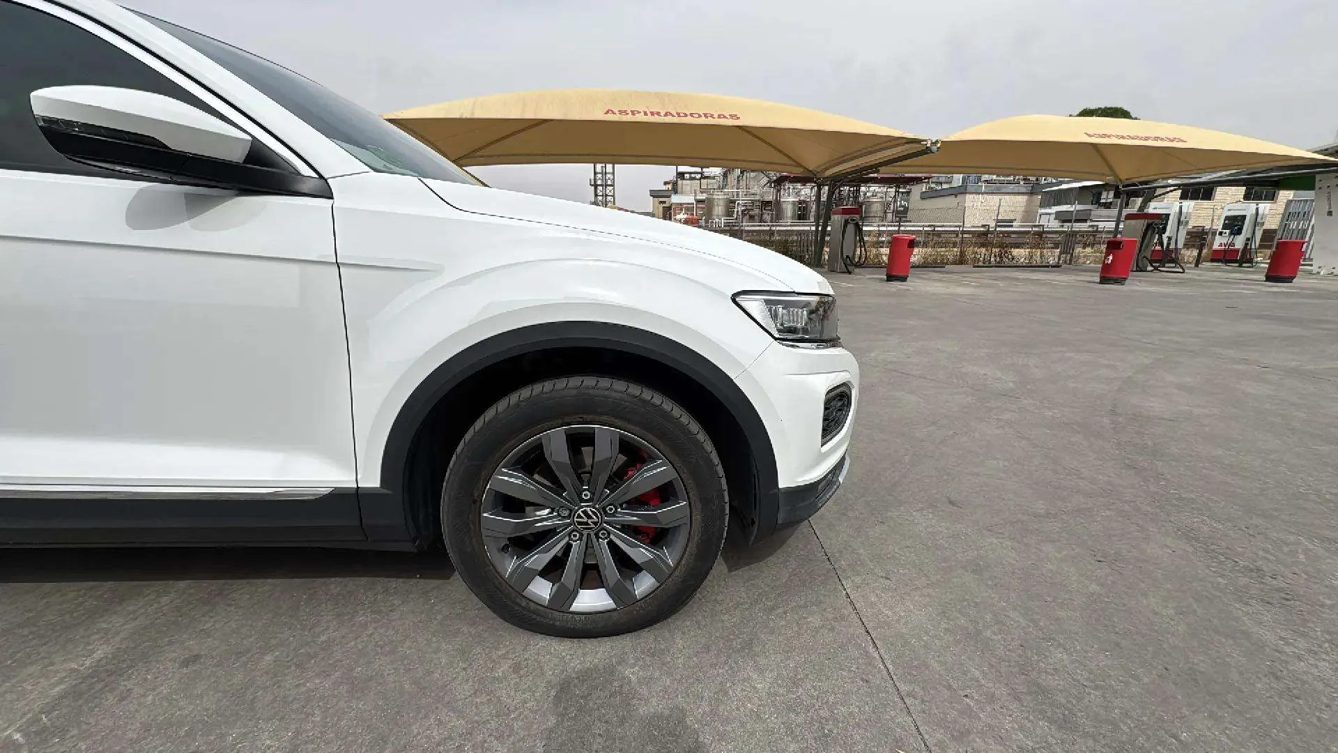 Volkswagen T-Roc Sport 2.0 TDI 4 Motion DSG - foto 13