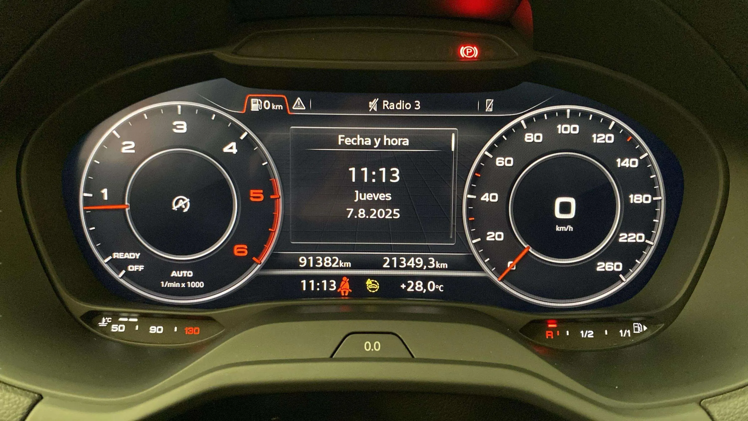 Audi Q2 S line 30 TDI - foto 22