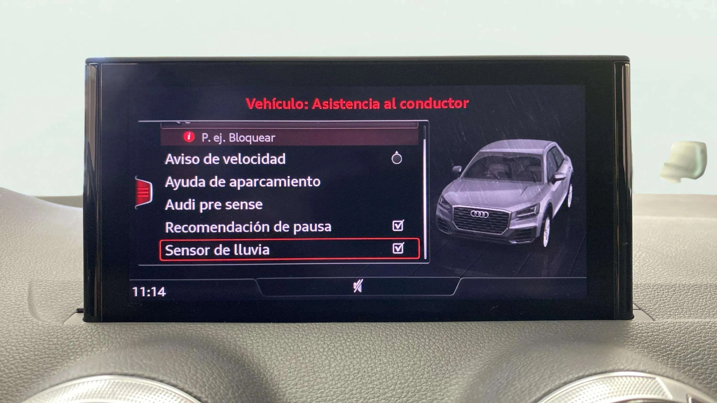 Audi Q2 S line 30 TDI - foto 27