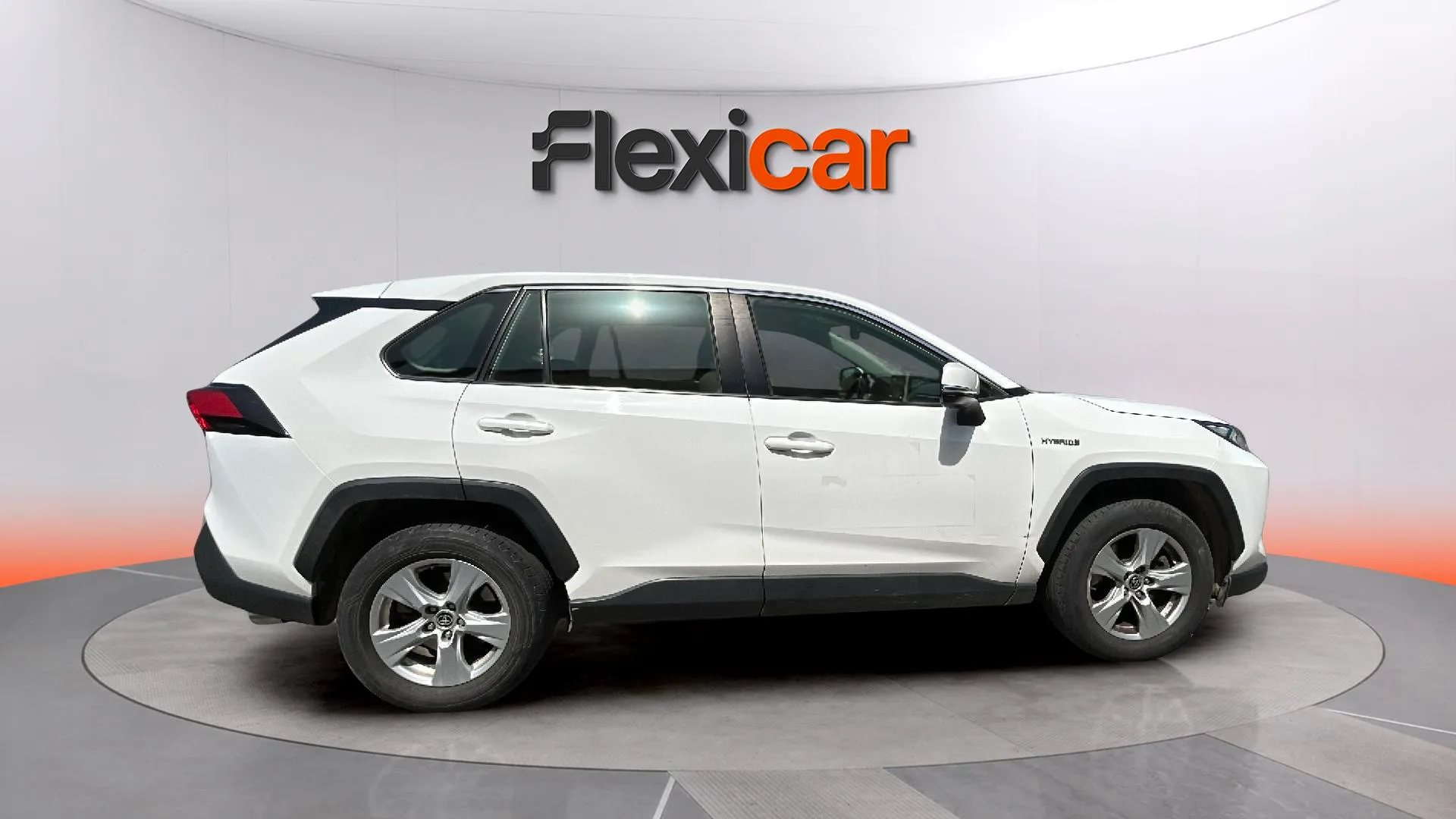 Toyota RAV4 2.5l 220H Business - foto 37