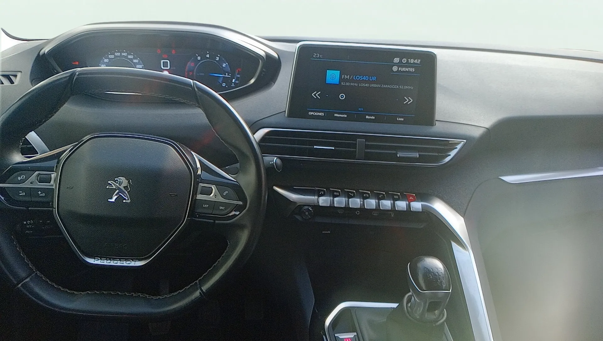 Peugeot 3008 1.2 PureTech Allure - foto 6