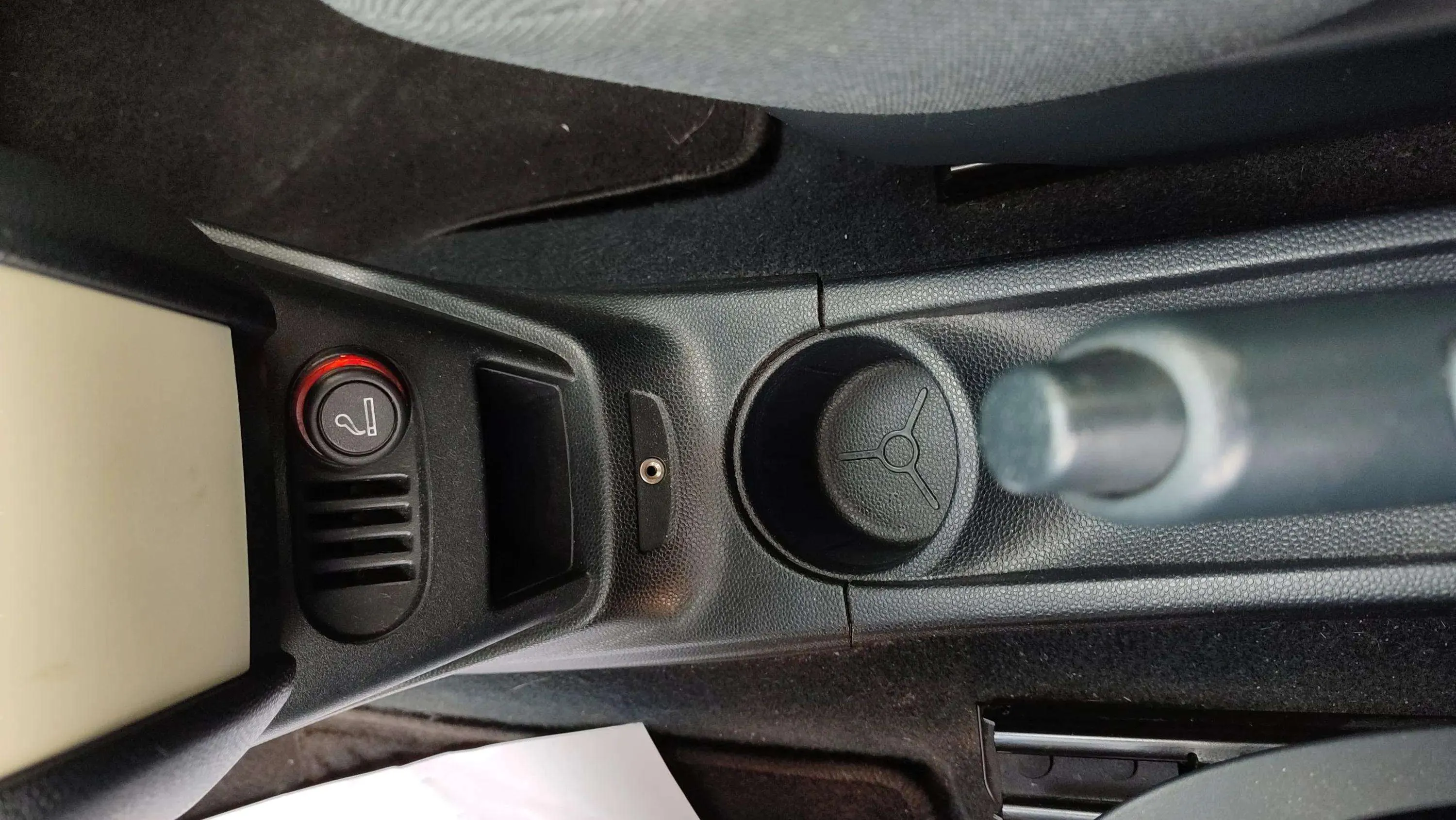 Ford Ka Black White Ed. 1.2 Duratec A.-St.-St. - foto 12