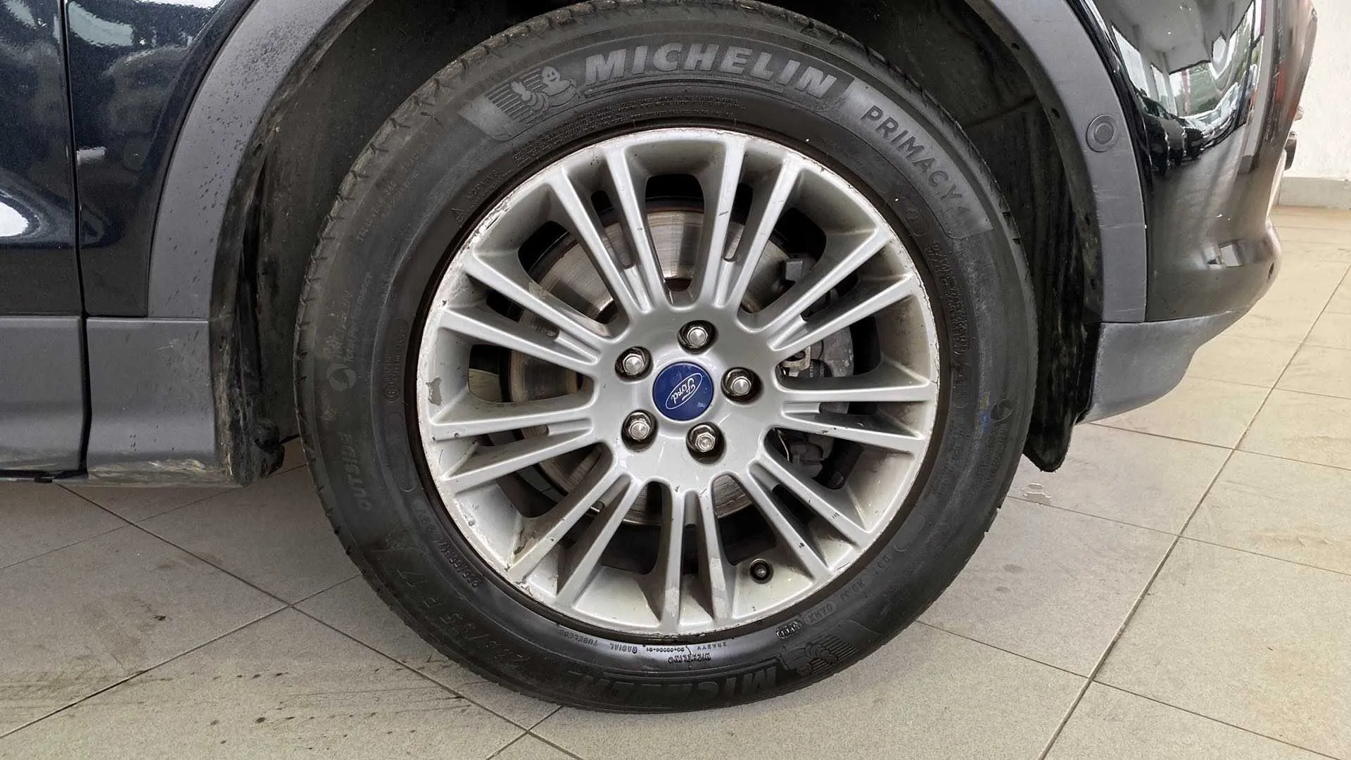 Ford Kuga 2.0 TDCi 140 4x4 Titanium Powershift - foto 7