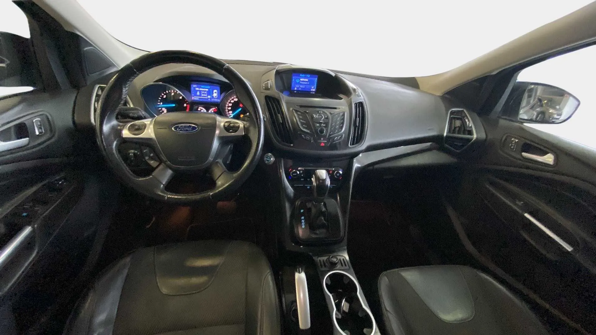 Ford Kuga 2.0 TDCi 140 4x4 Titanium Powershift - foto 11